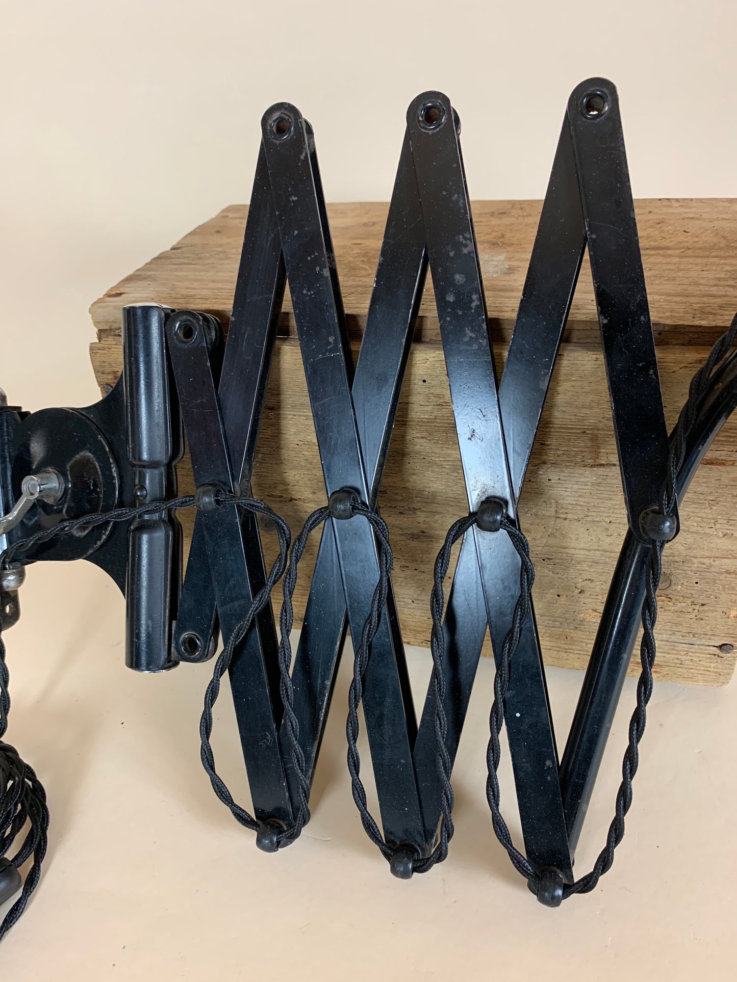 Kaiser Idell 6718 - Sakselampe