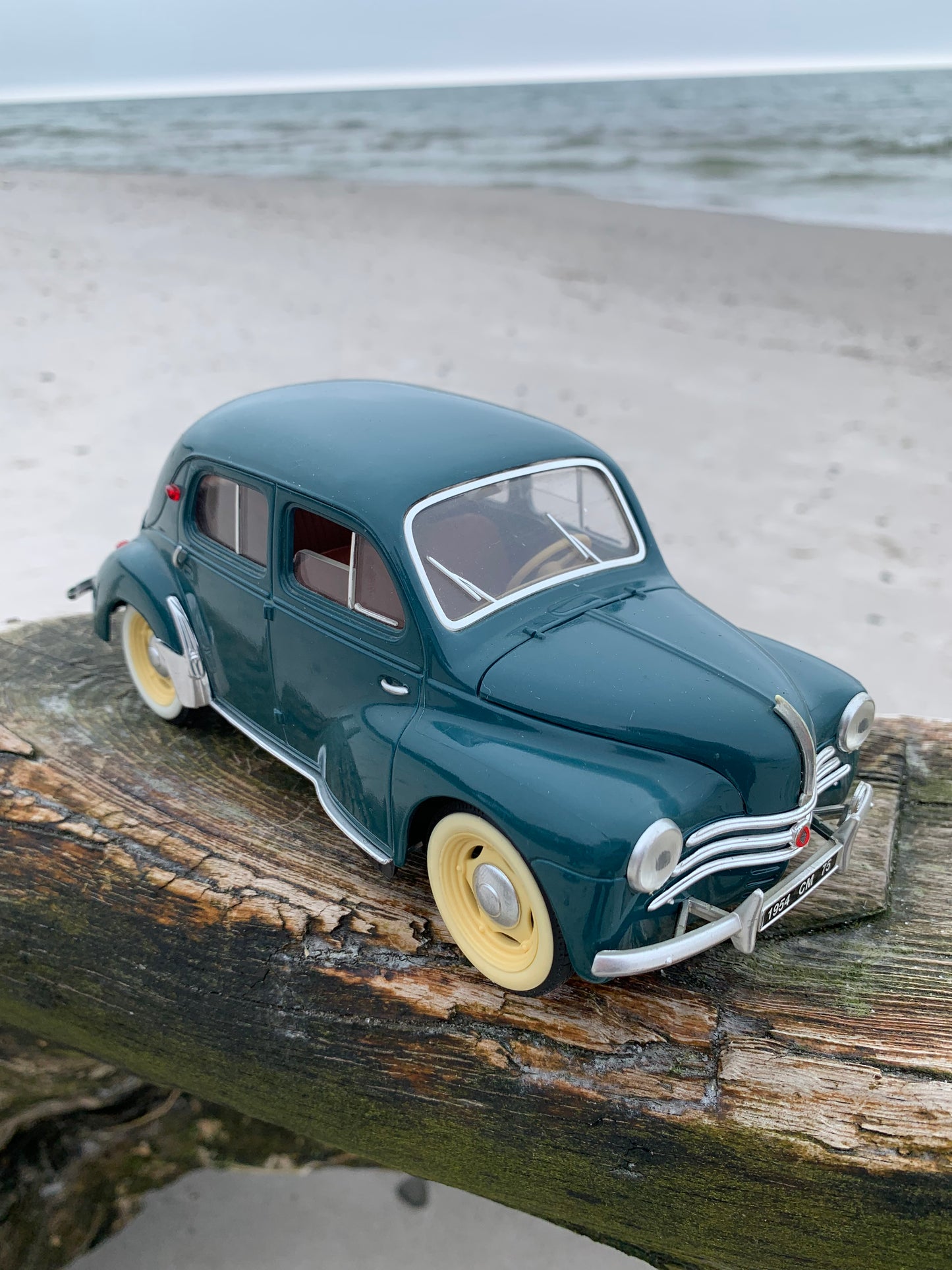 Renault 4 CV