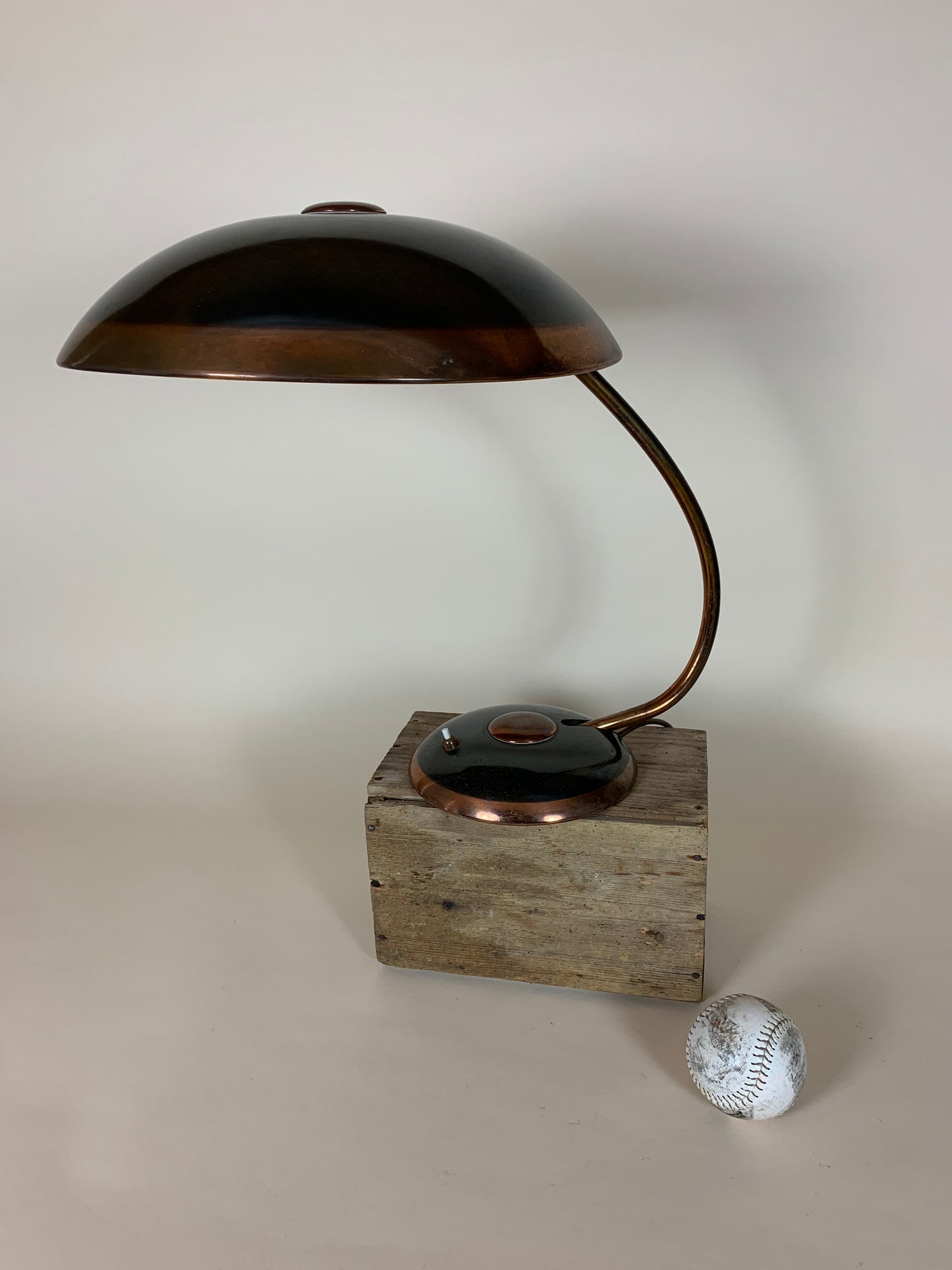 Rå Helo vintagelampe