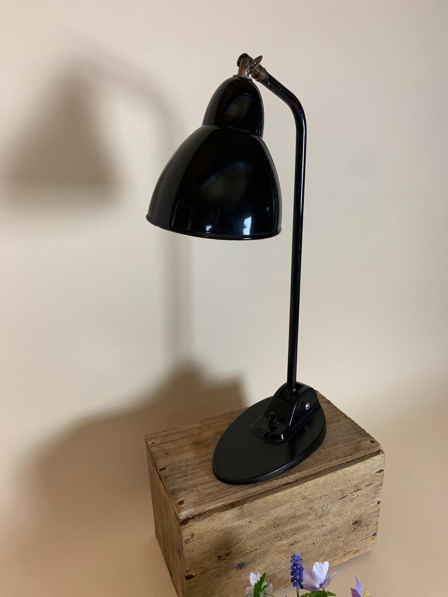 Jacobus vintage bordlampe i sort