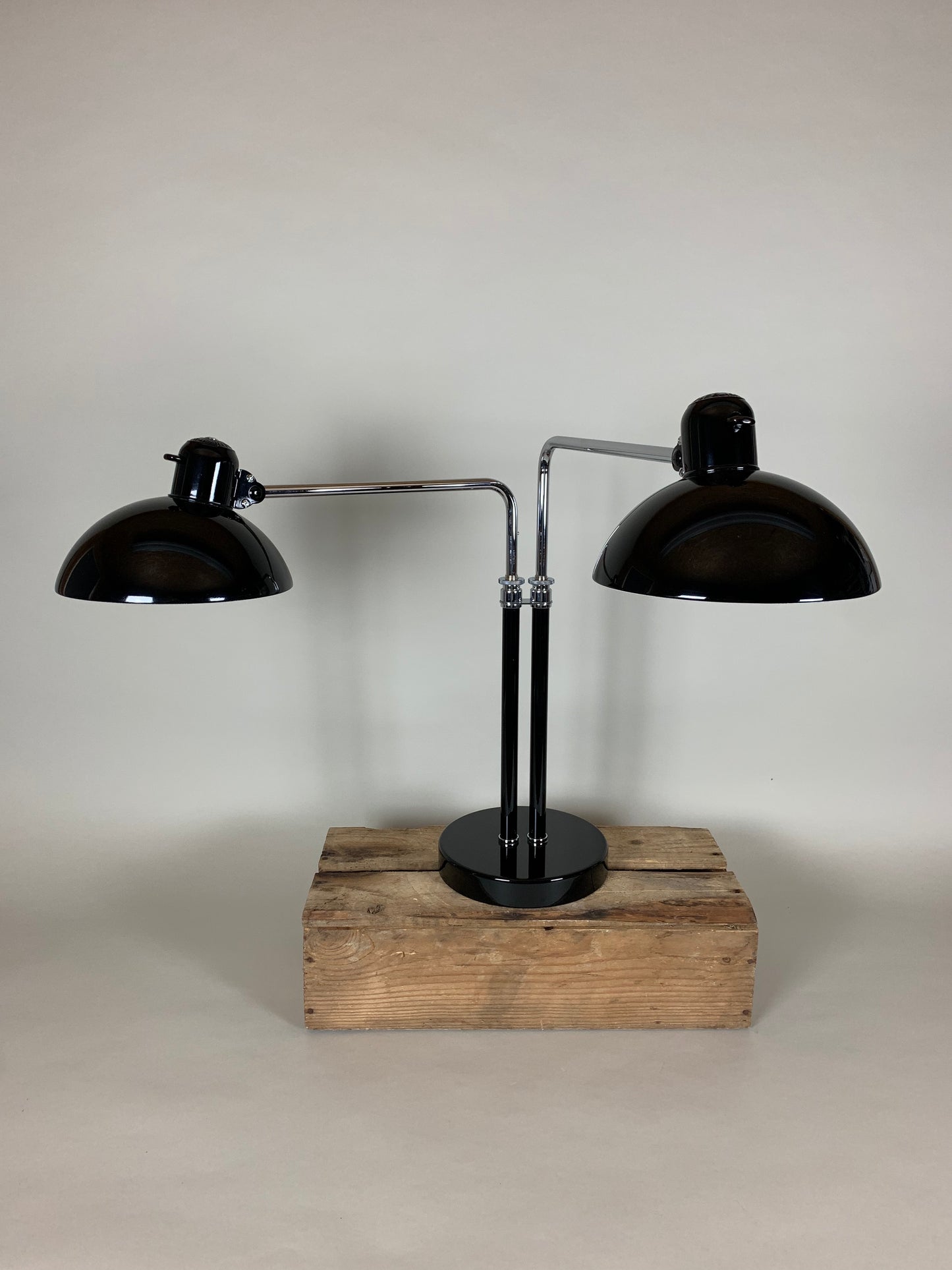 Kaiser Idell 6580 - Dobbelt bordlampe