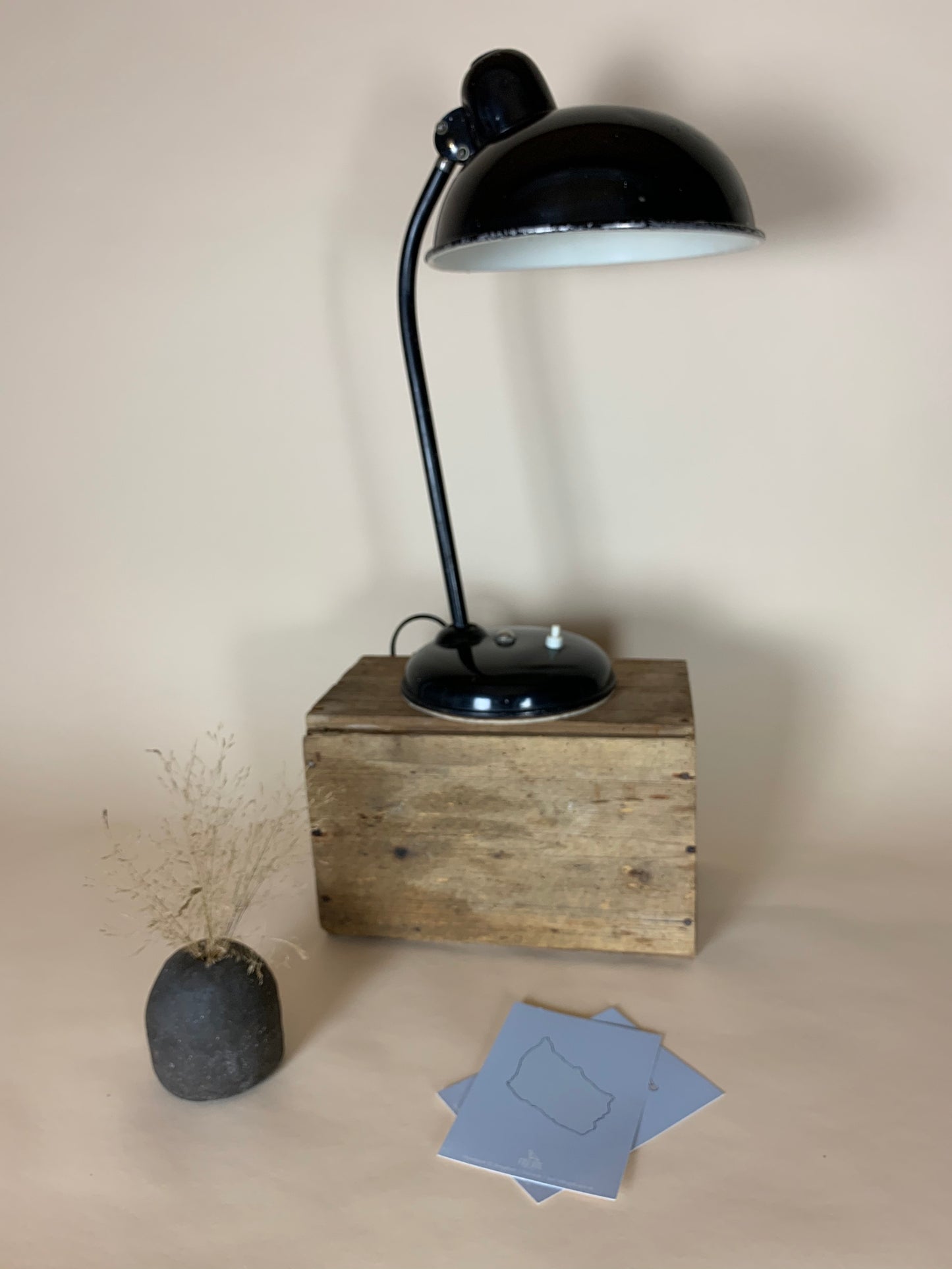 Helo bordlampe - sort