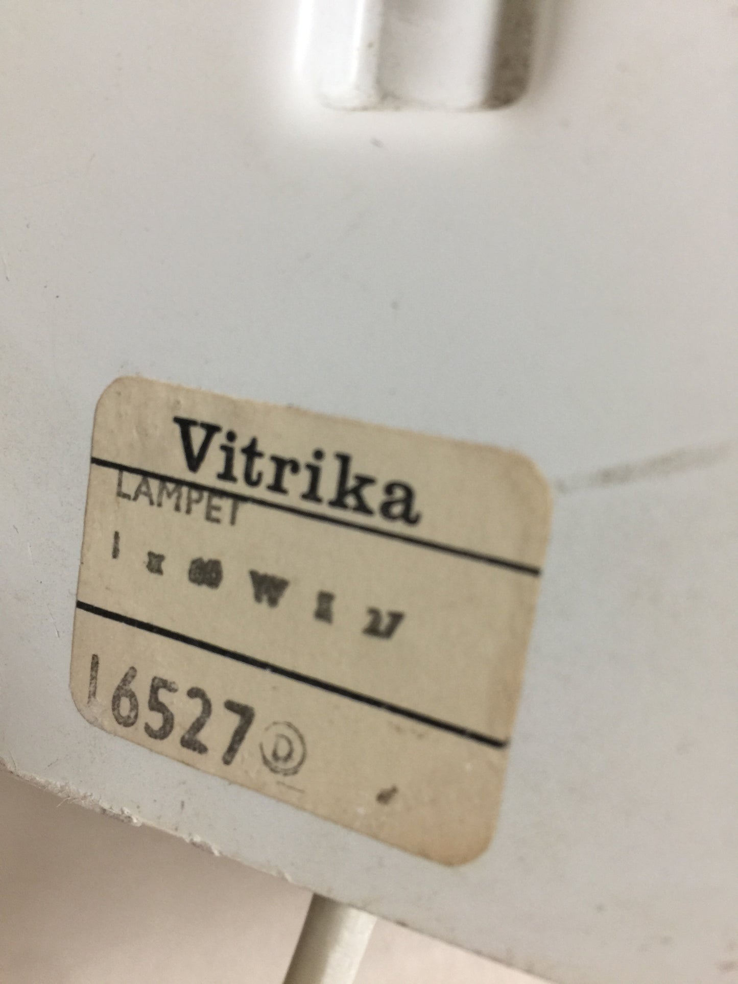 Fin gammel Vitrika væglampe