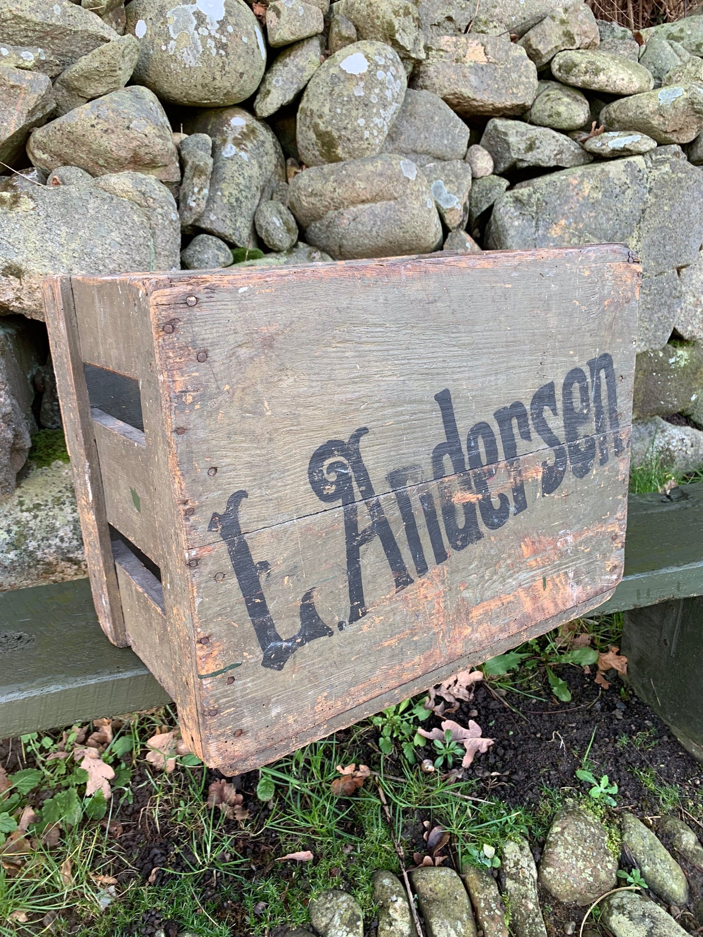 Ølkasse - L. Andersen