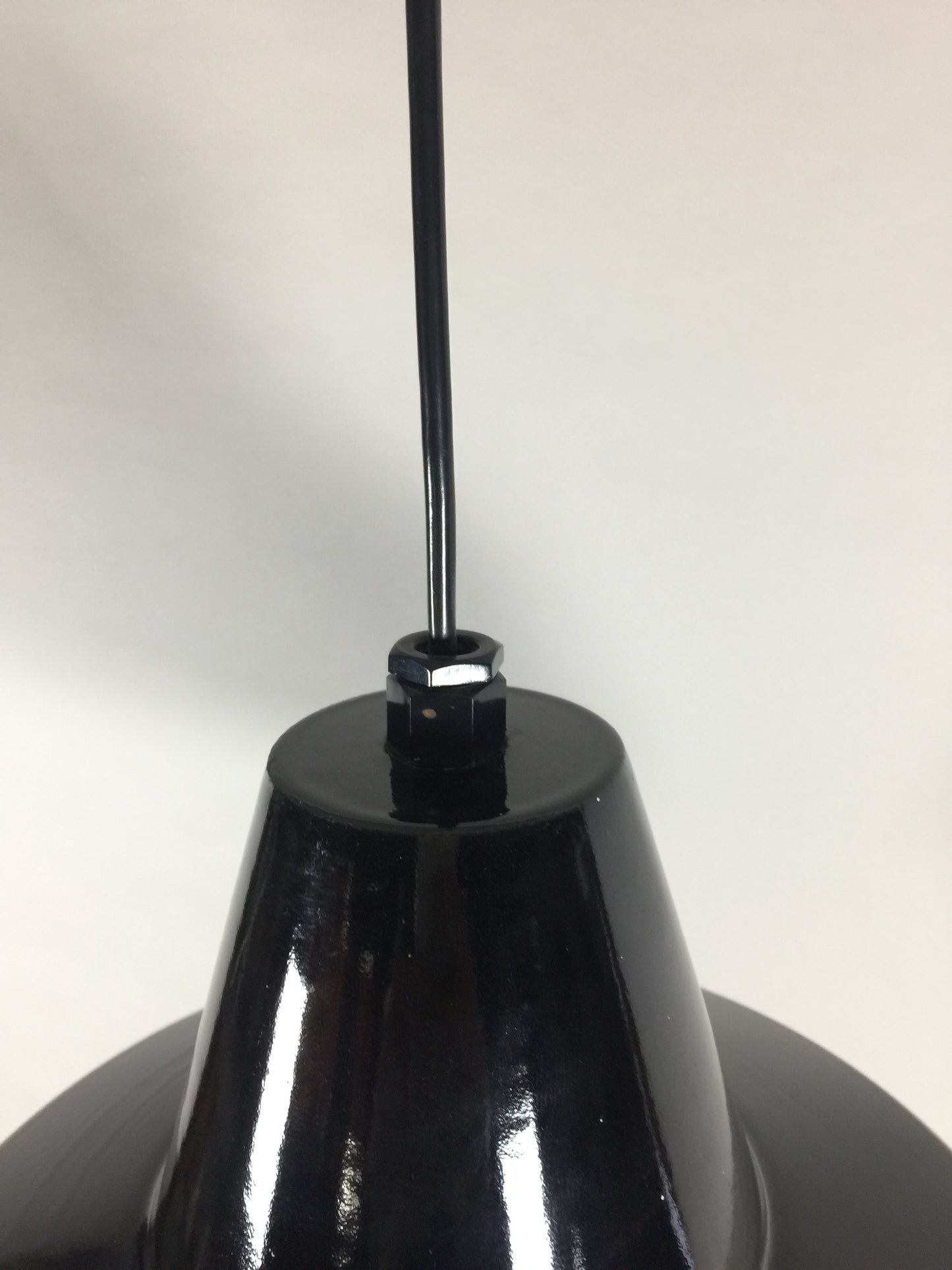 Fin og klassisk værkstedslampe