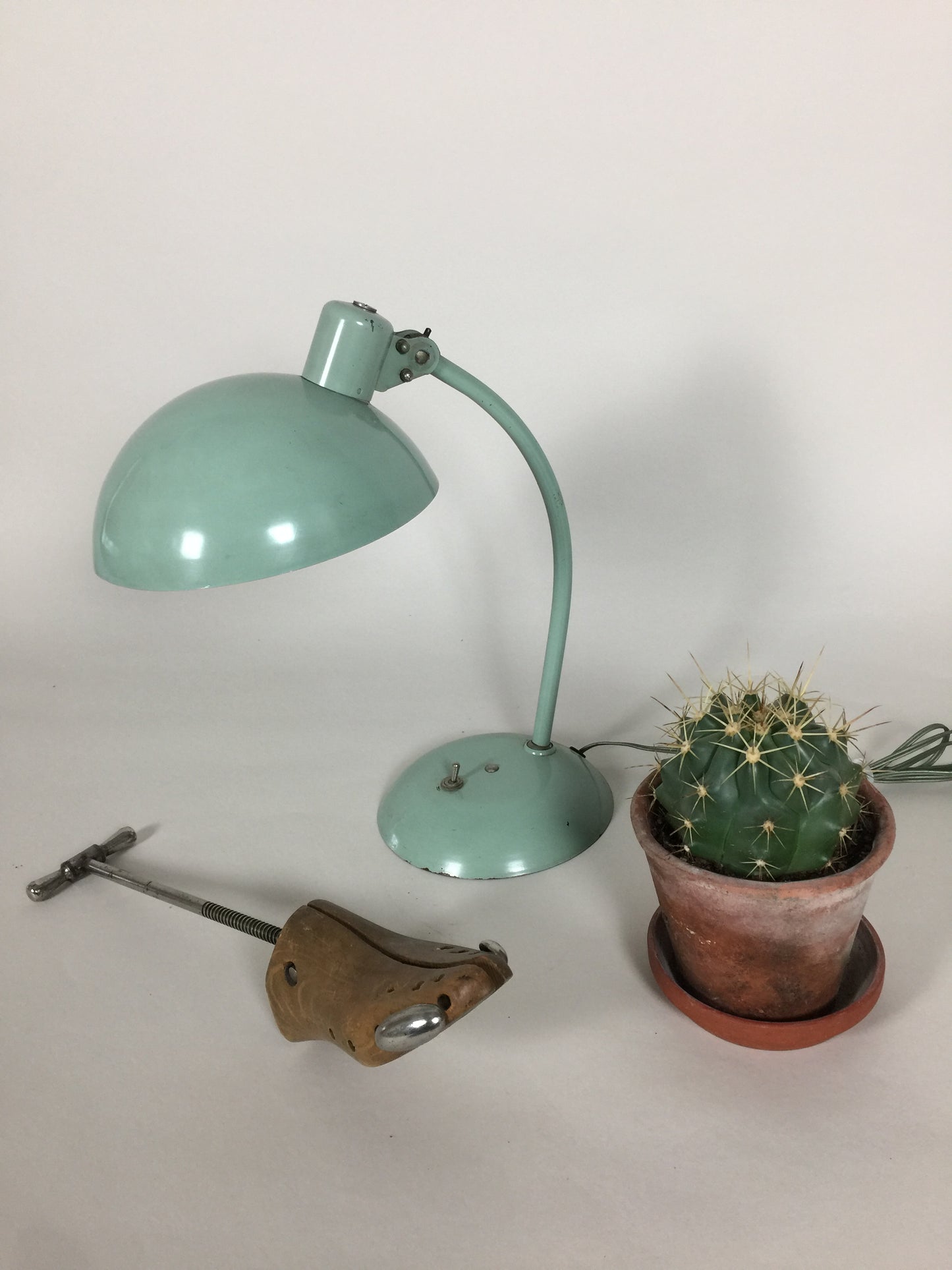 Skøn SIS Bauhaus bordlampe