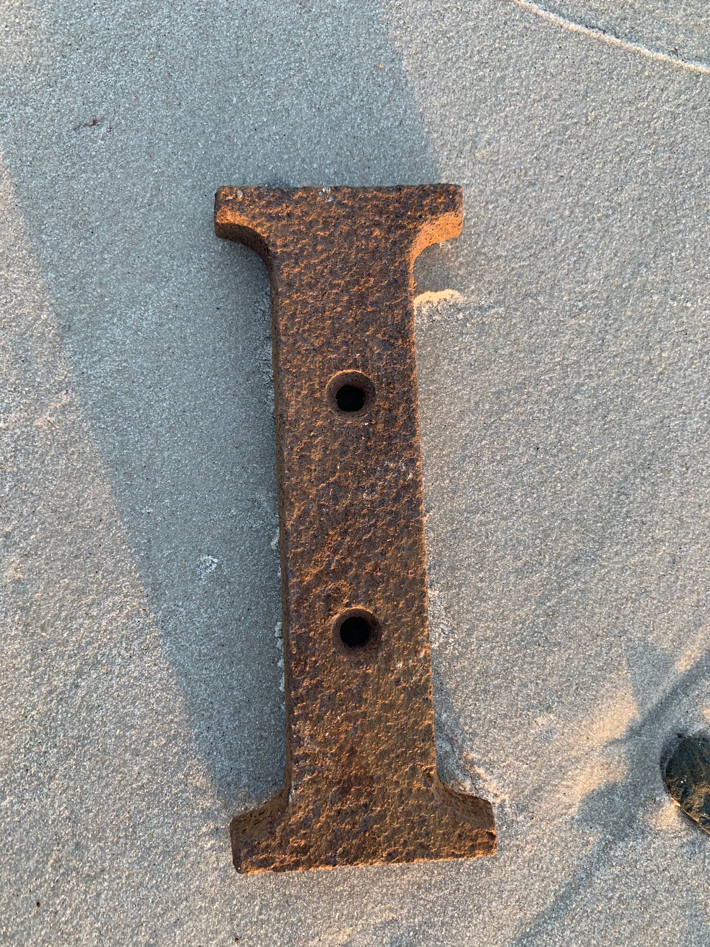 Bogstav - I