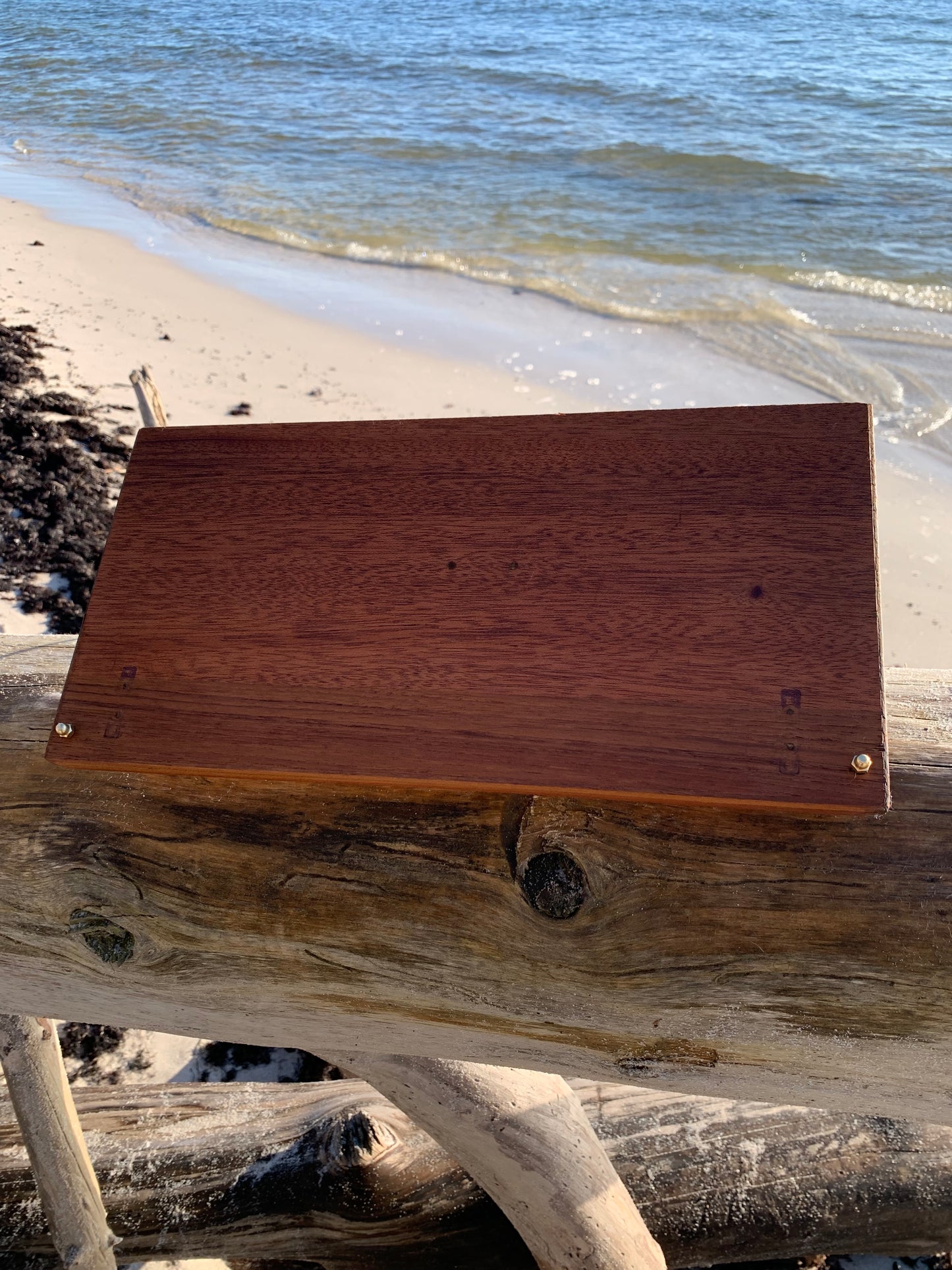 Hylde i teak