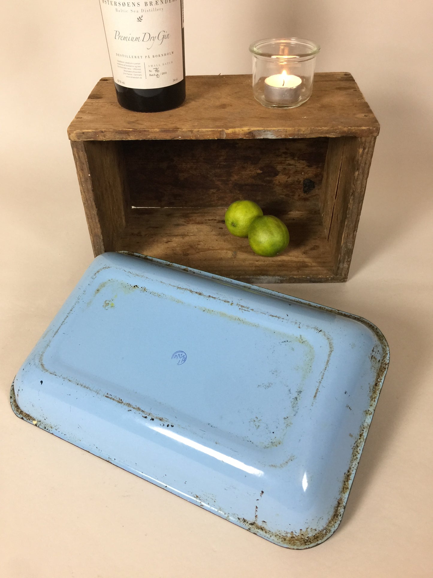 Fint og gammelt emaljefad