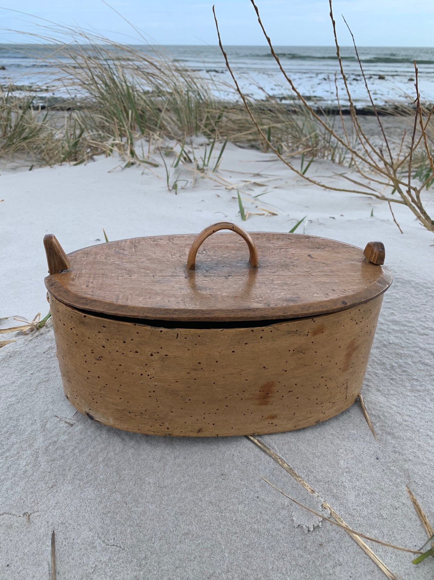Trækasse med låg