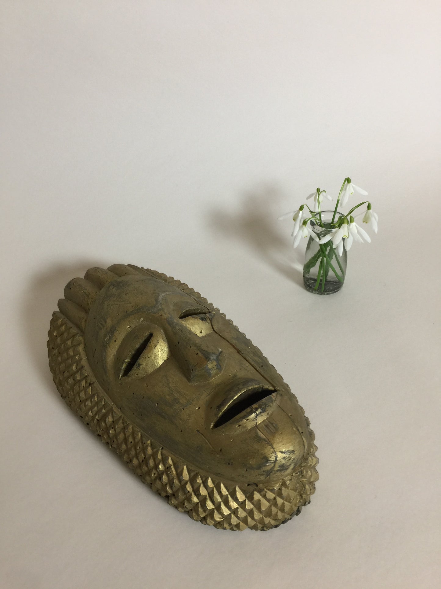 Fin gammel træmaske fra Congo