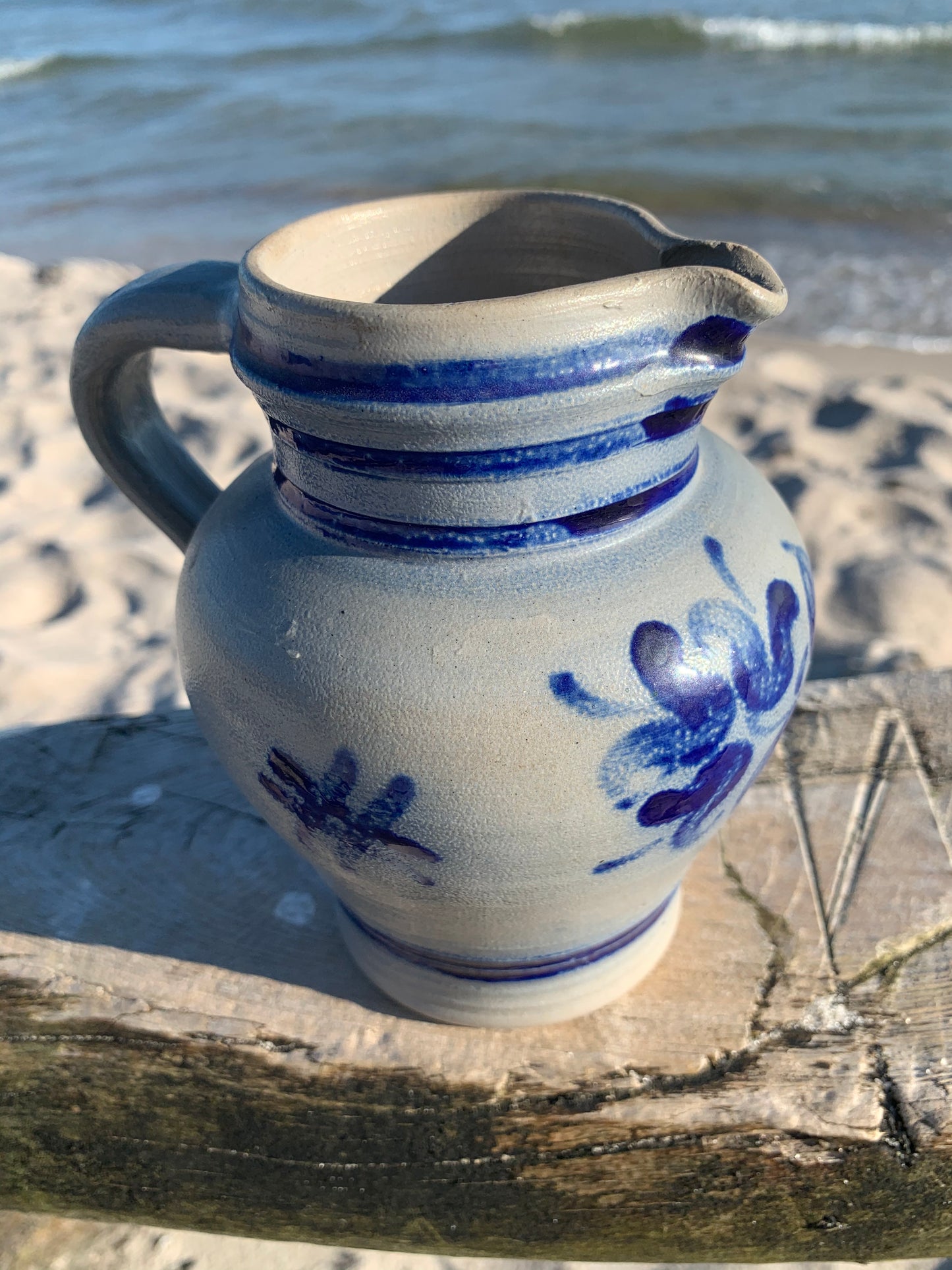 Saltglaseret kande
