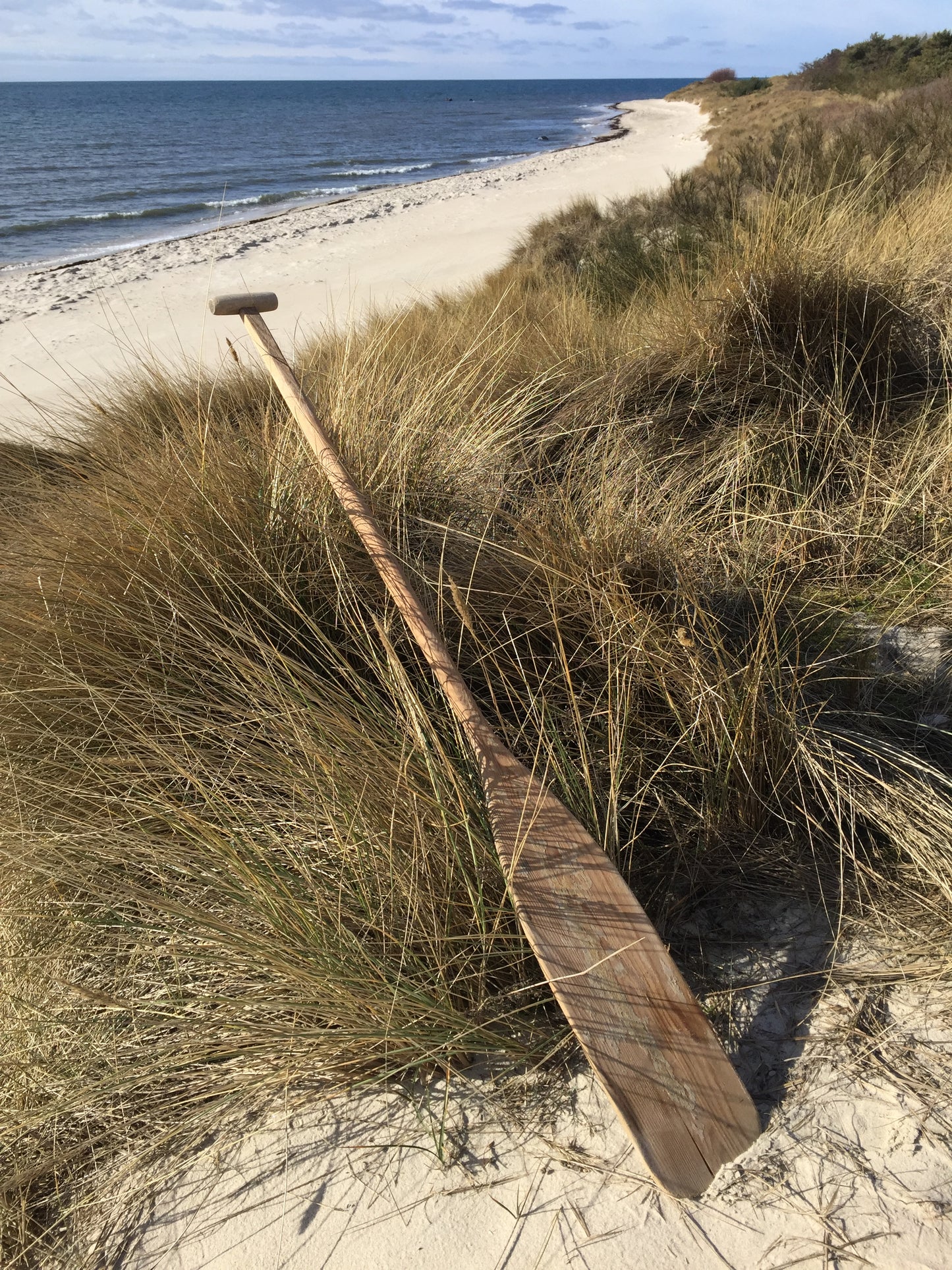 Dekorativ træpagaj med skøn patina