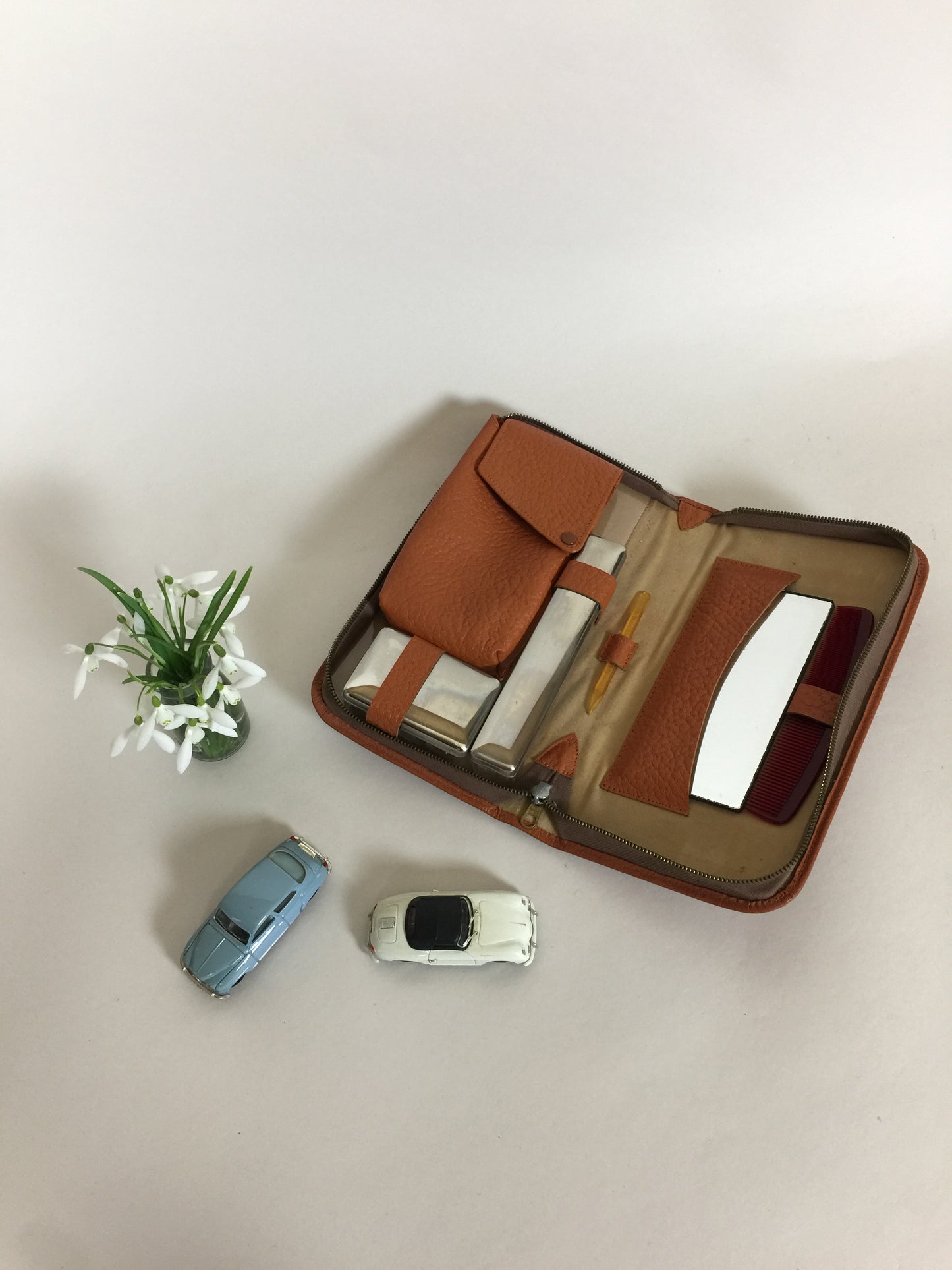 Fint vintage etui til dine toiletartikler