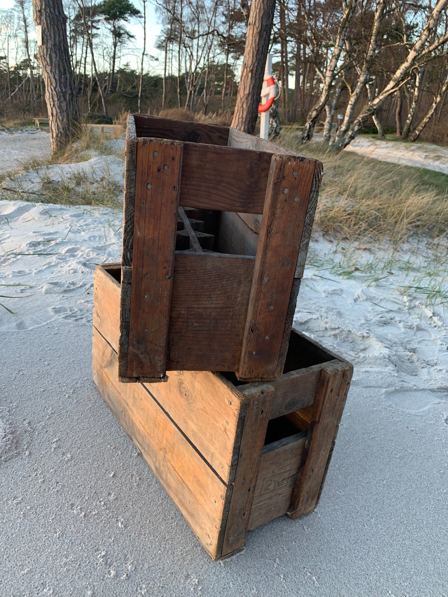 Mælkekasse med rum og zinkbund