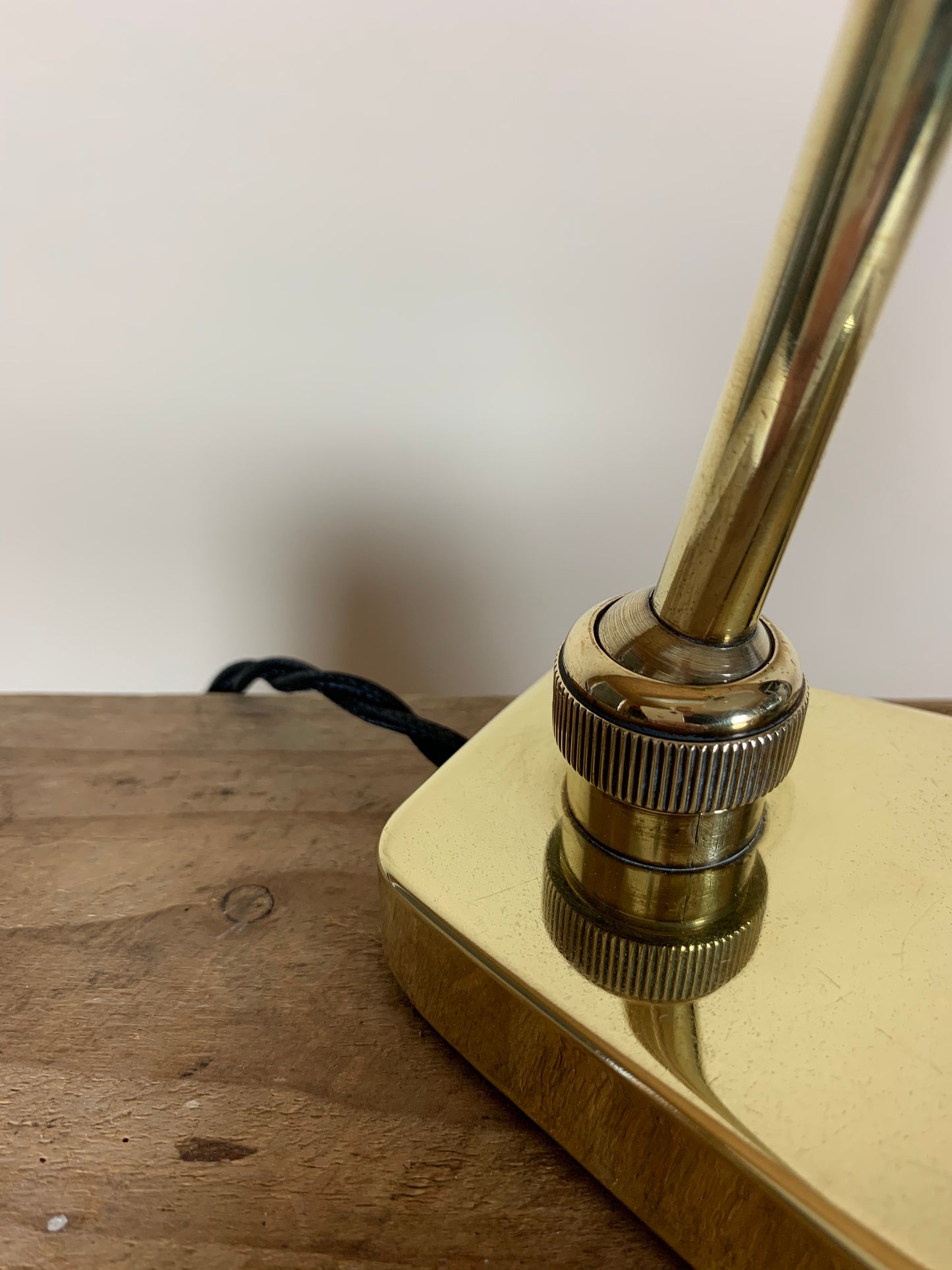 Fin lille messinglampe fra Italien