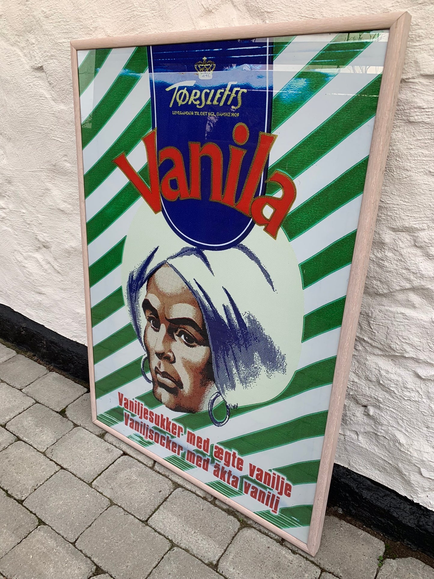 Skønt og stort vanila billede med ramme