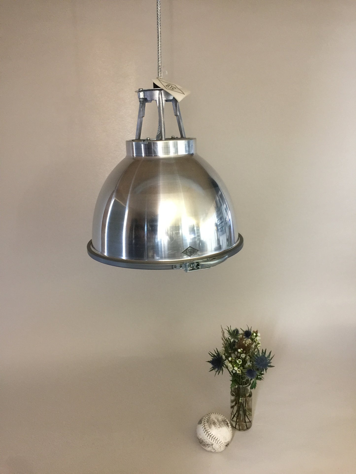 Original BTC lampe - Titan med sandblæst glas