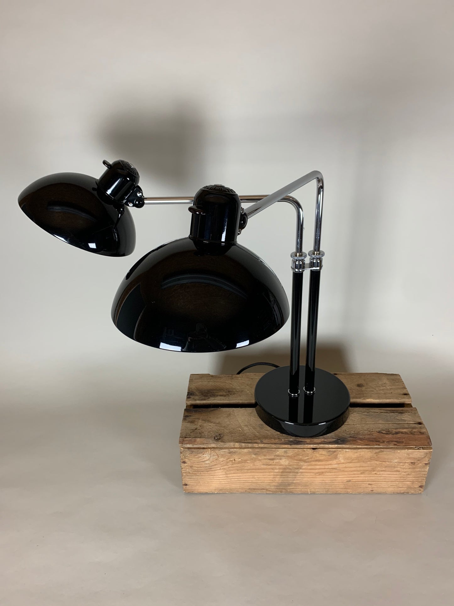 Kaiser Idell 6580 - Dobbelt bordlampe
