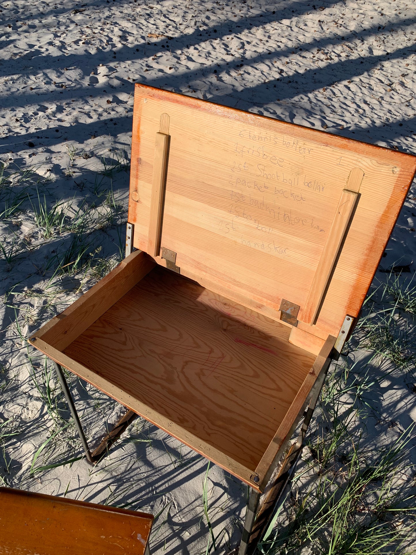 Skolebord og stol fra Grythyttan
