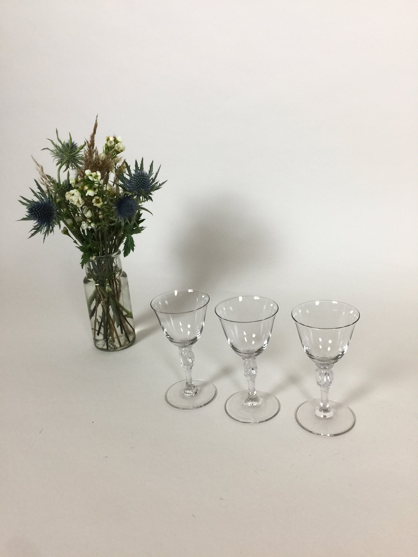 Tre fine og gamle glas