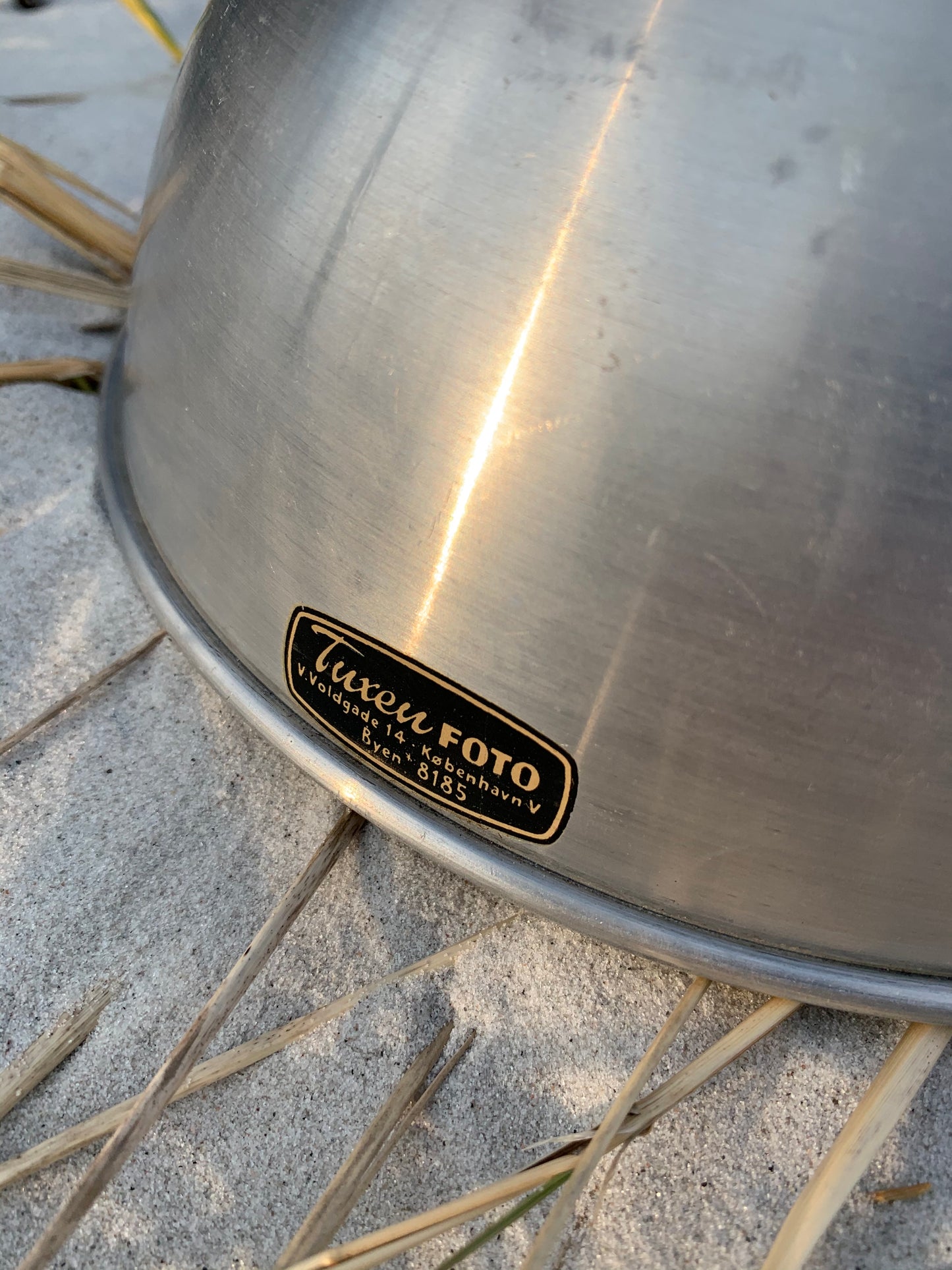 Industriel lampe med sjov detalje