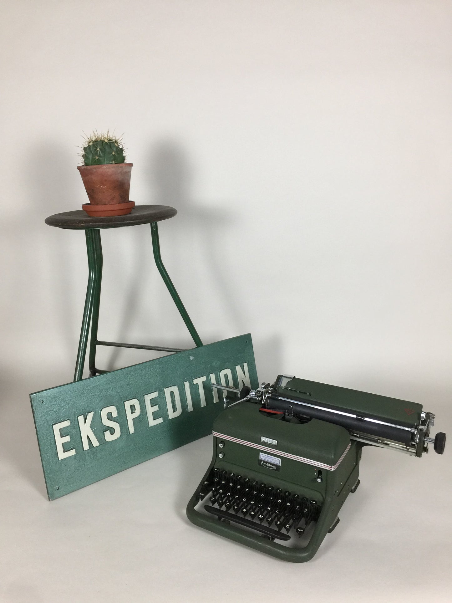 Skrivemaskine rå og dekorativ