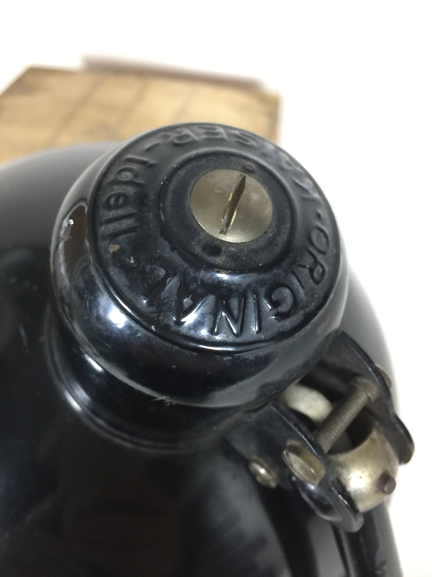 Kaiser Idell Bordlampe model 6556