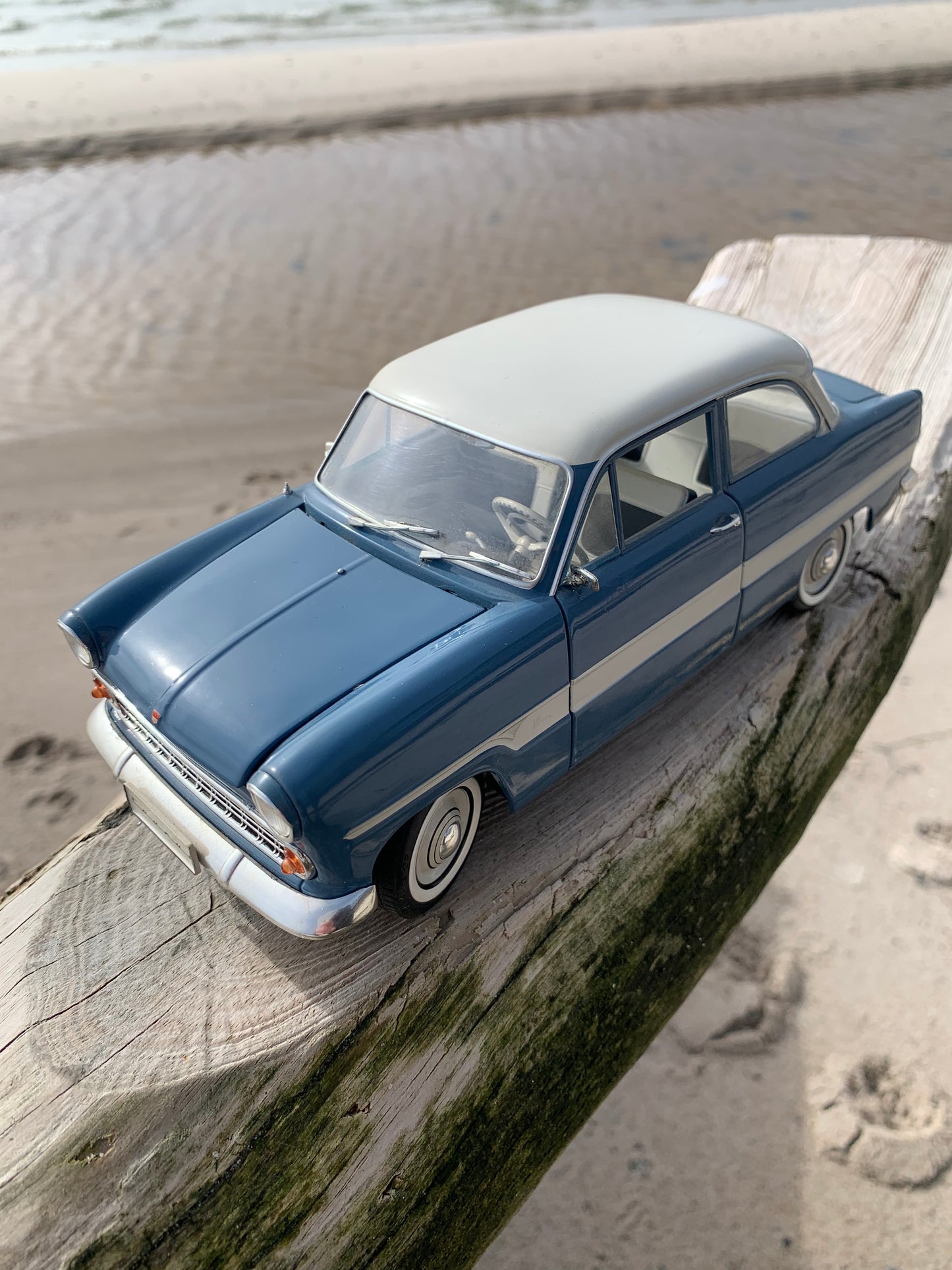 Ford Taunus 12 M