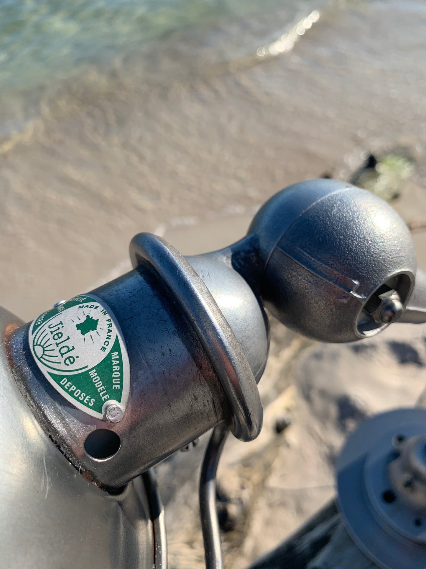 Jieldé bordlampe med buet arm