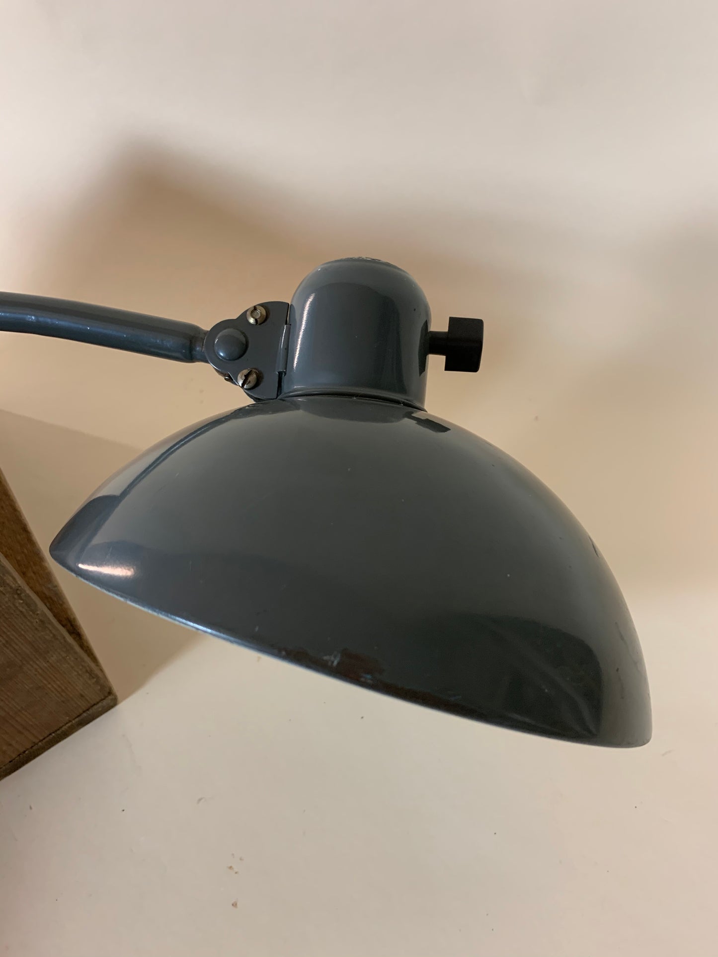 Kaiser Idell 6726 arkitektlampe