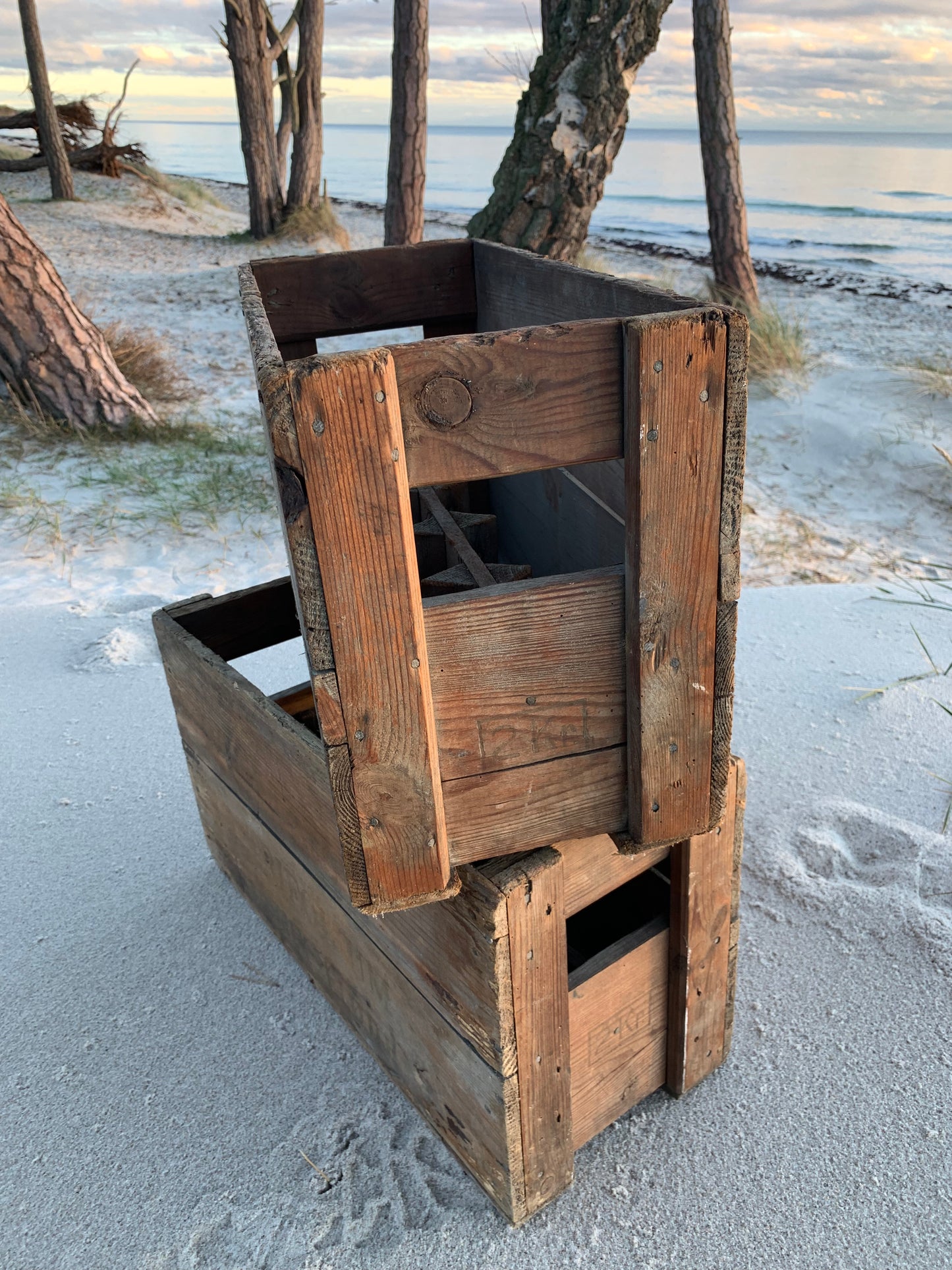 Mælkekasse med rum og zinkbund