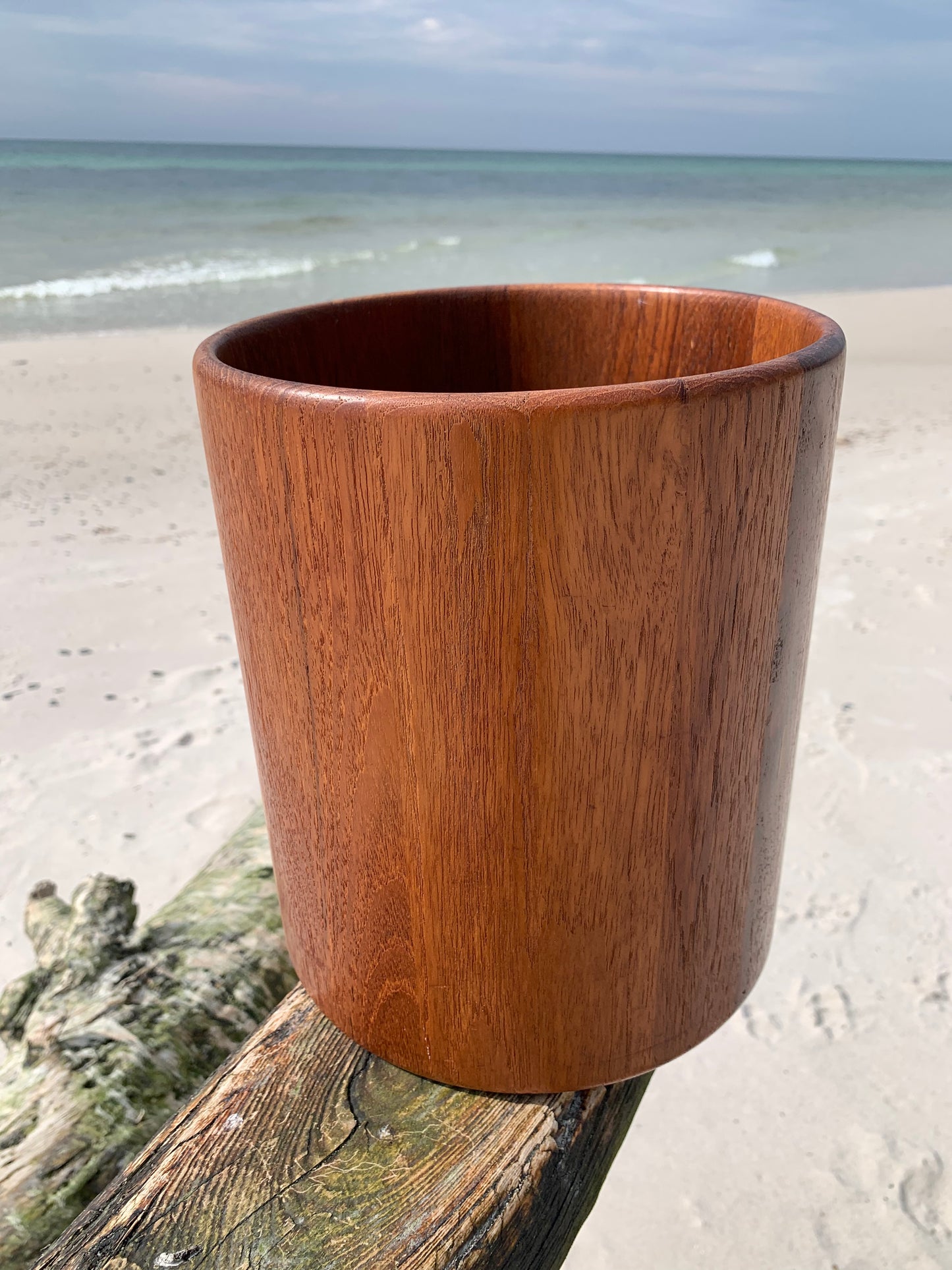 Papirkurv i teak