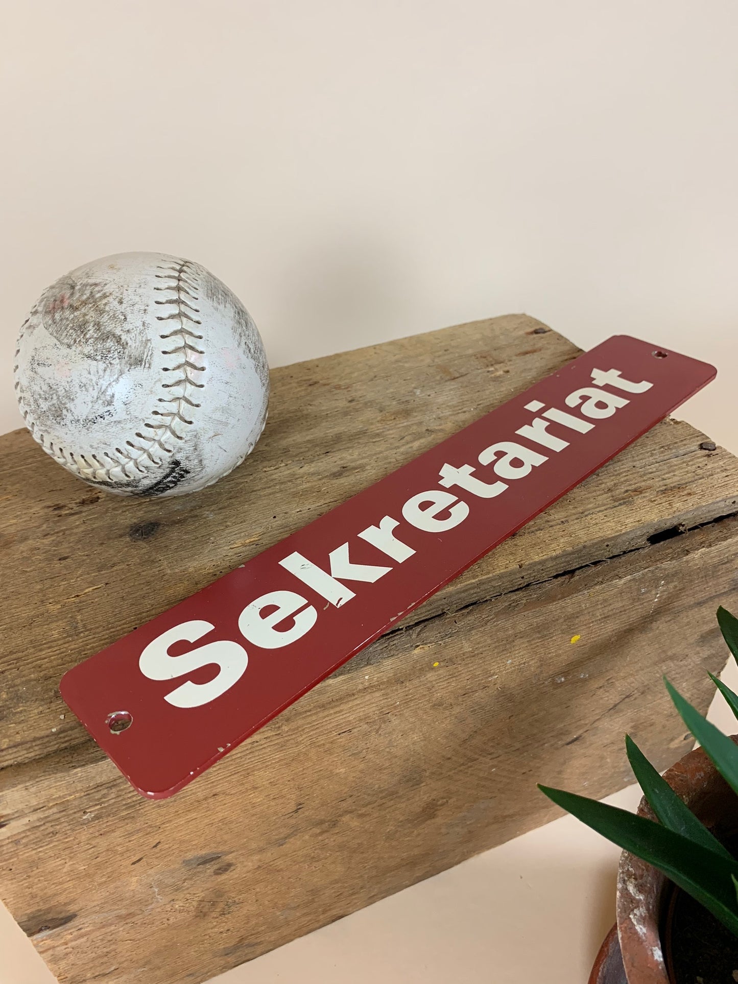 Sjovt skilt - sekretariat