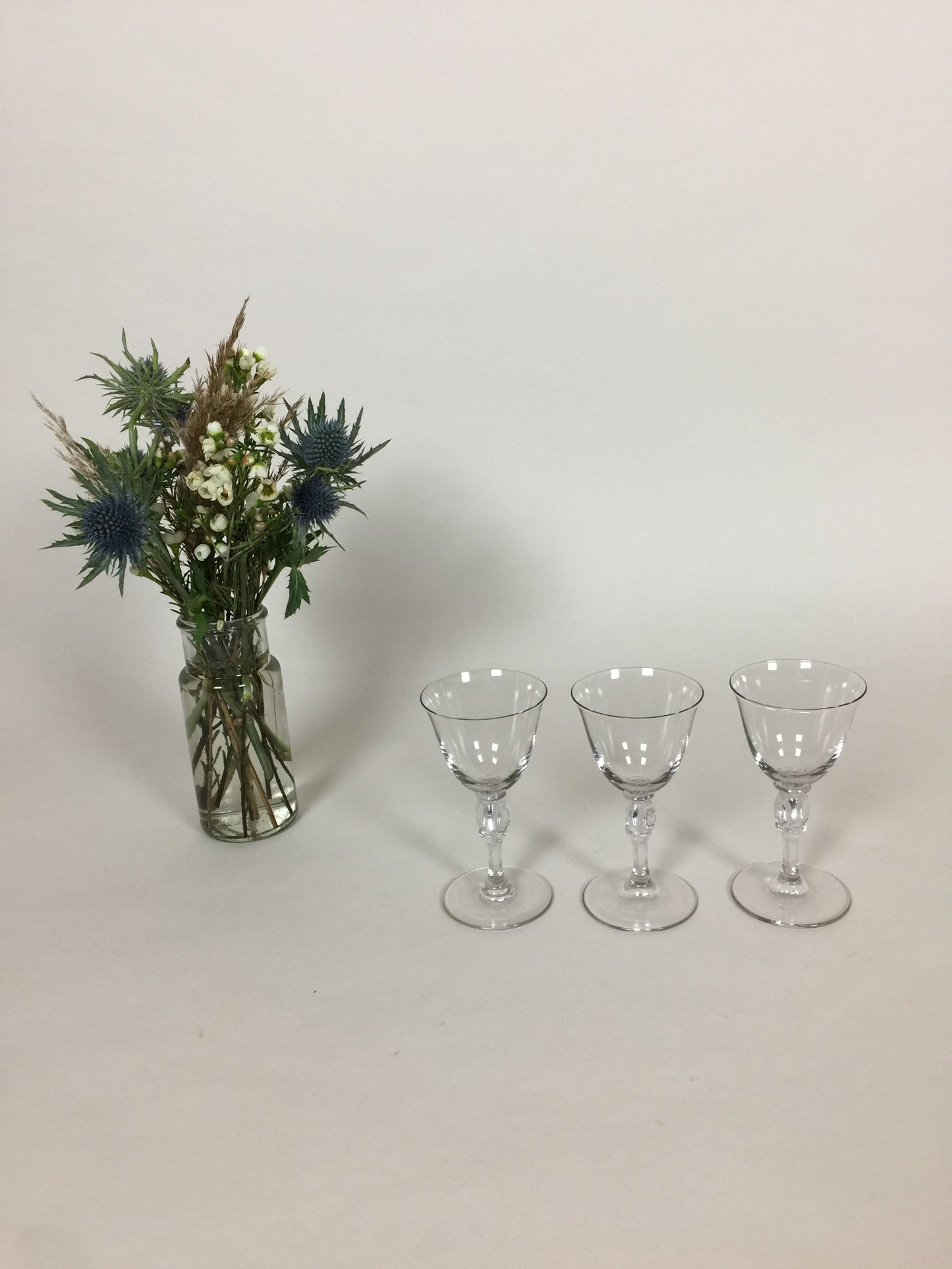 Tre fine og gamle glas