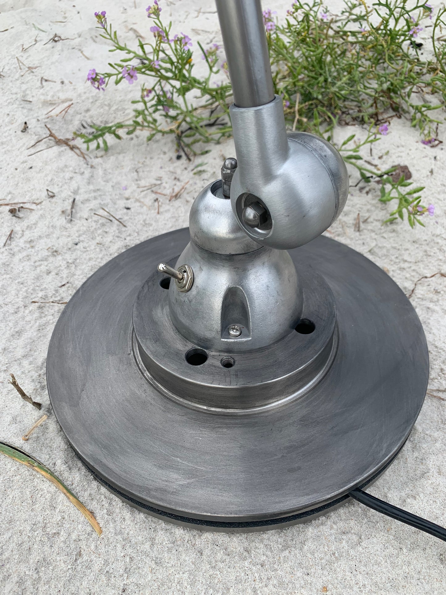 Jieldé bordlampe med buet arm