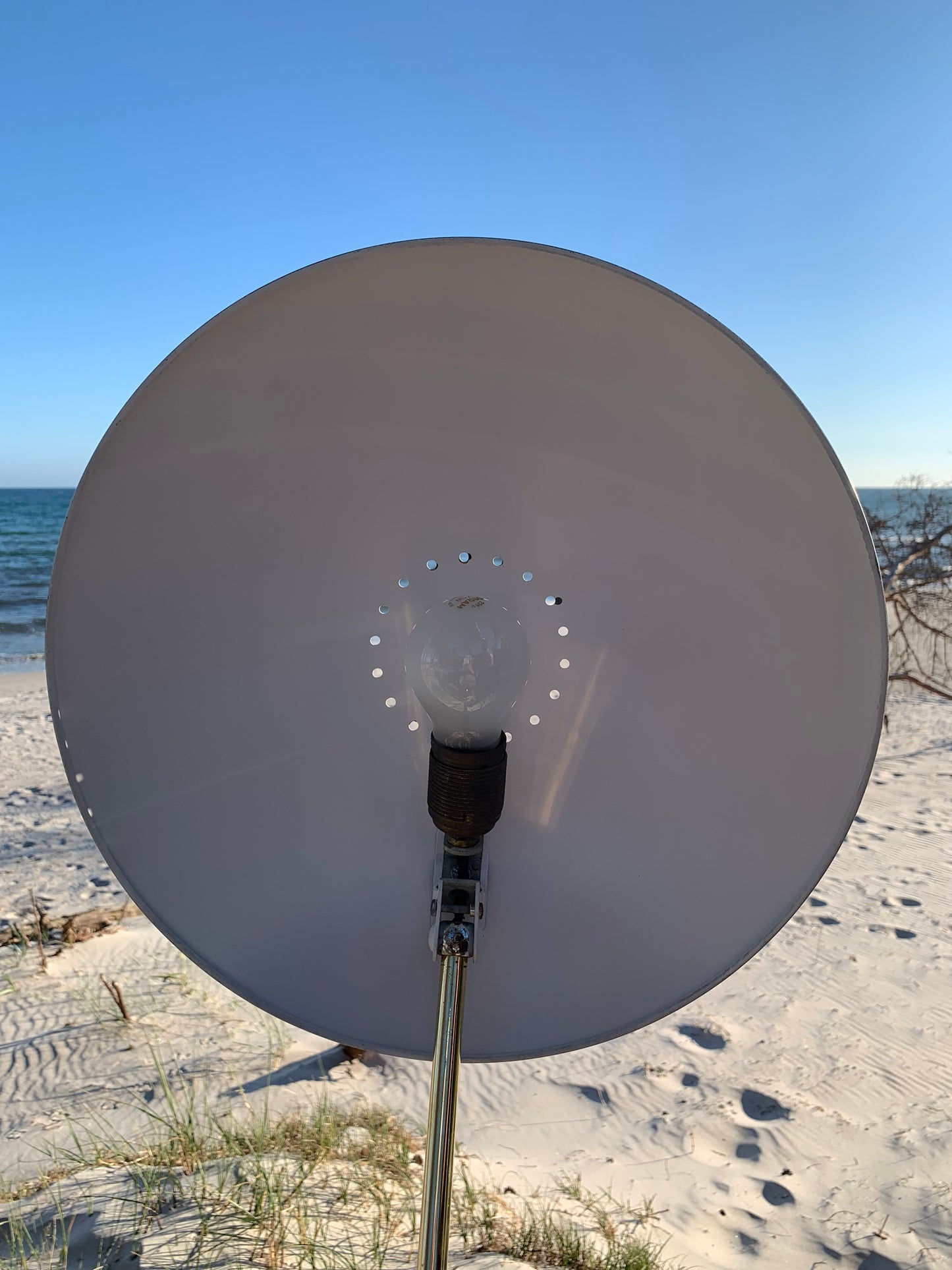 Kaiser Idell 6787 - Sort med messing