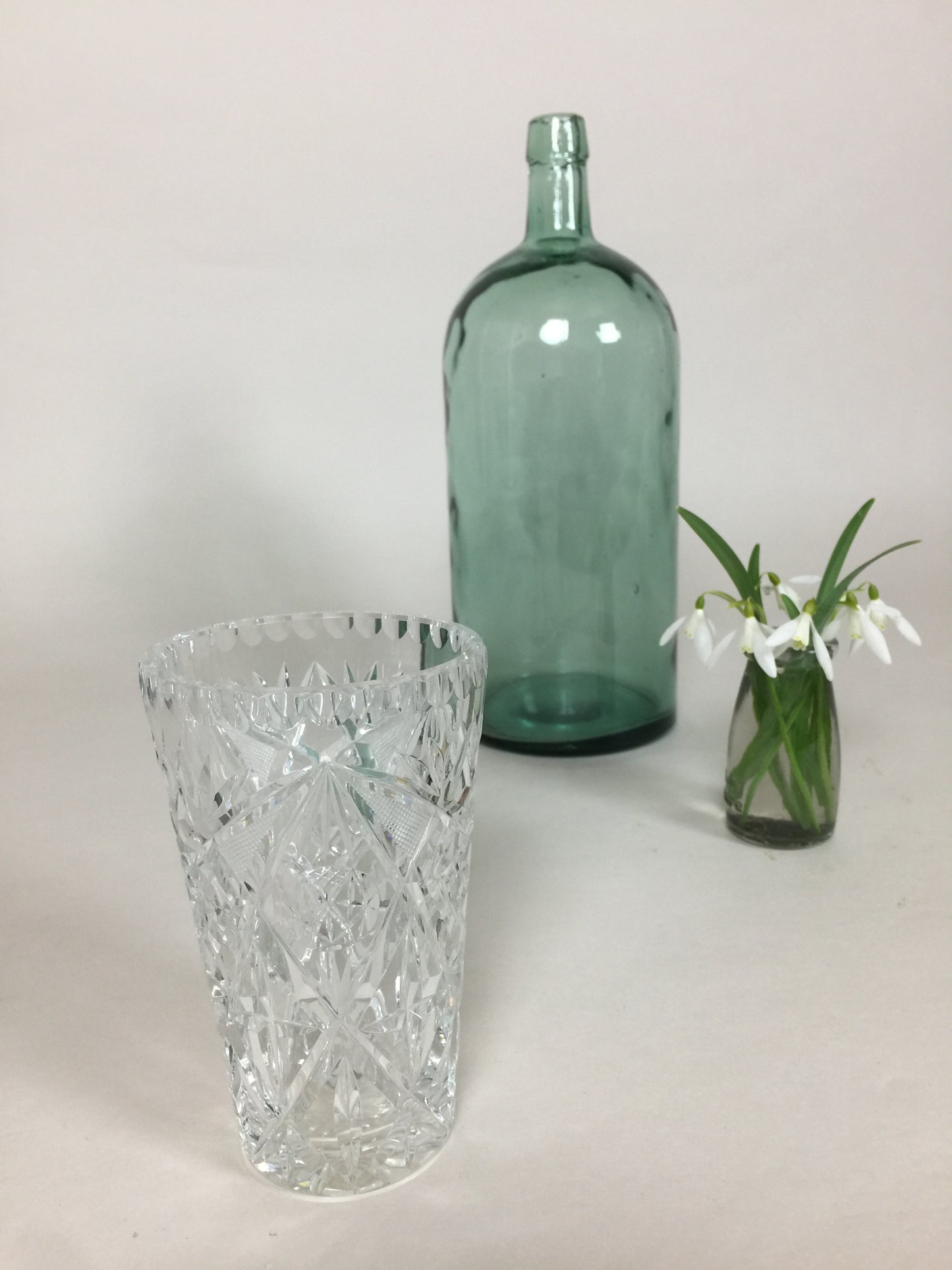 Fin gammel vase