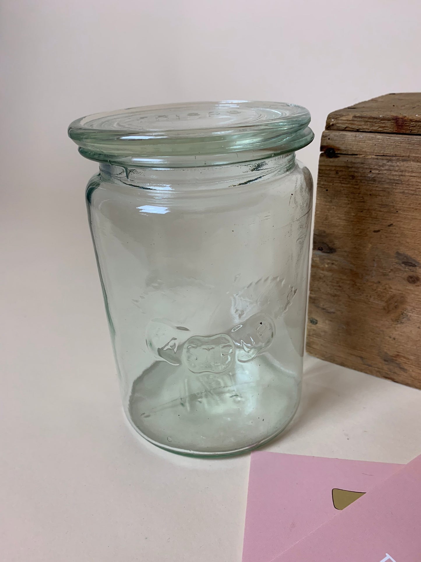 Henkogningsglas med låg