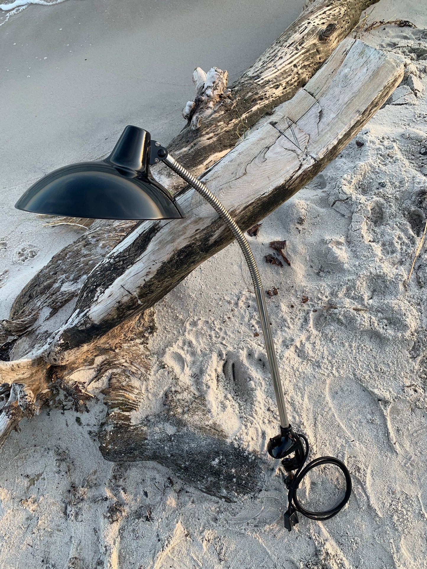 Kaiser Idell 6861 - Sort