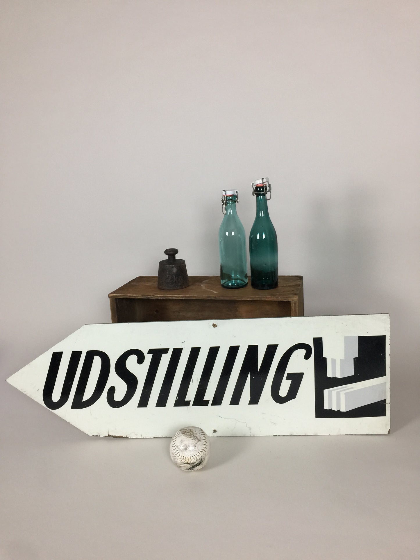 Skilt fra Bornholmsk virksomhed