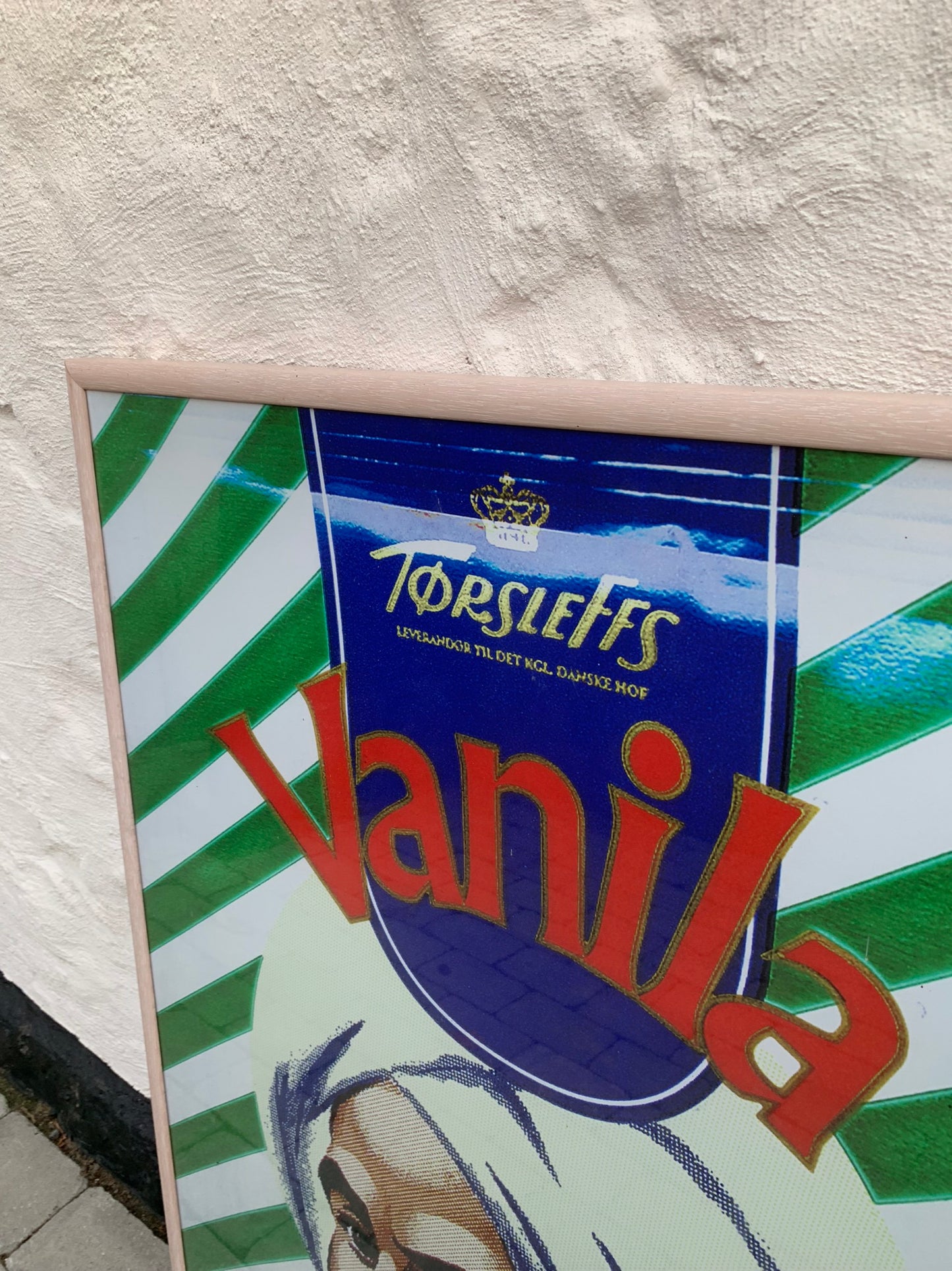 Skønt og stort vanila billede med ramme