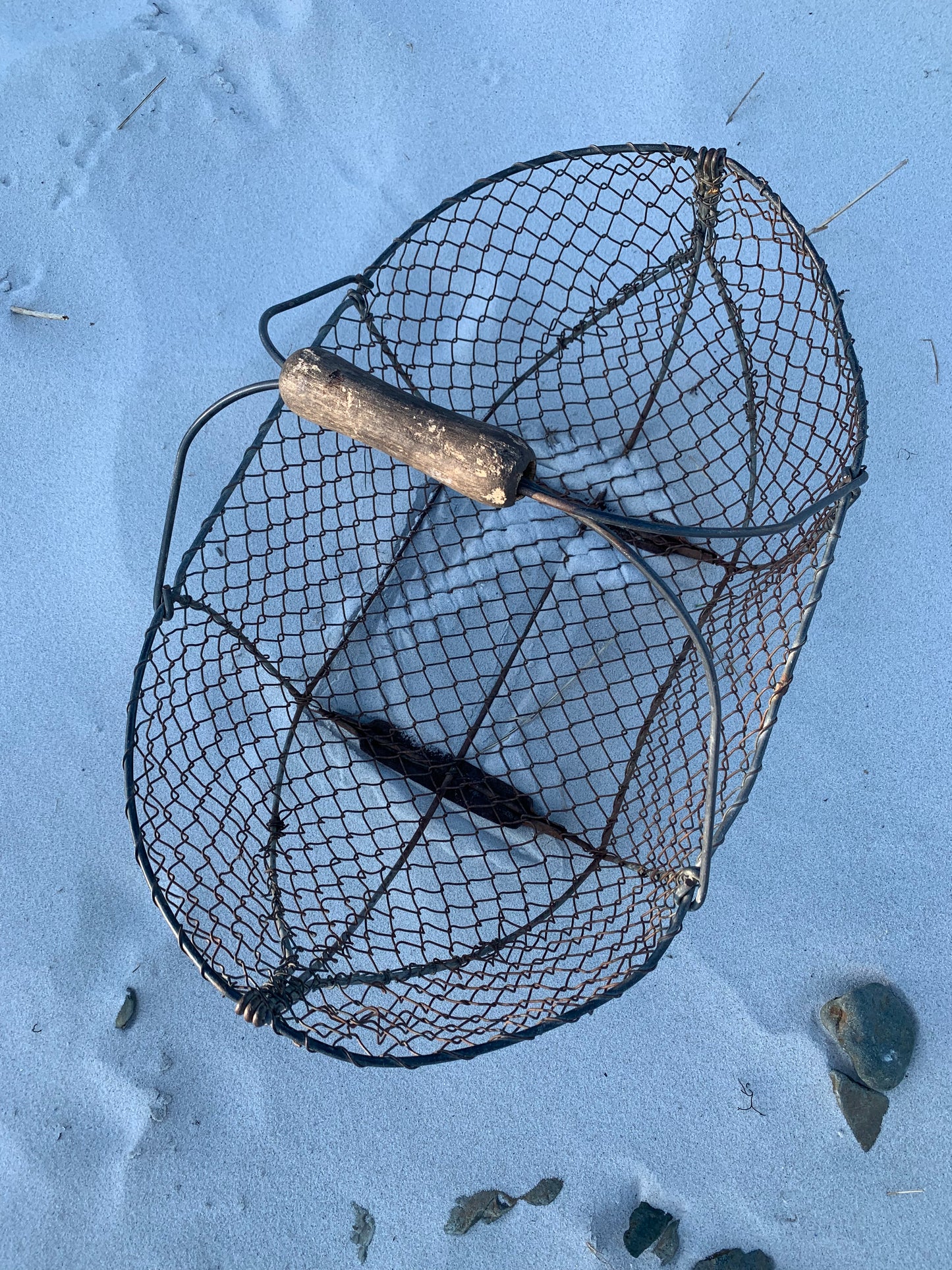 Stor fransk trådkurv med hank