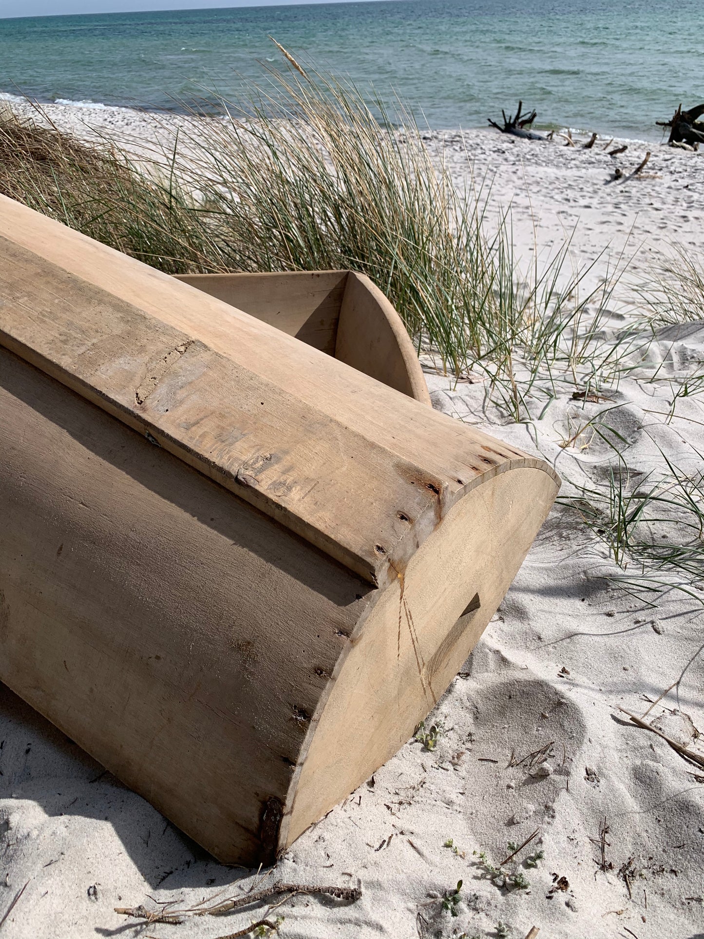 Stort trug med skønne jernbeslag - Prisen er pr. stk.