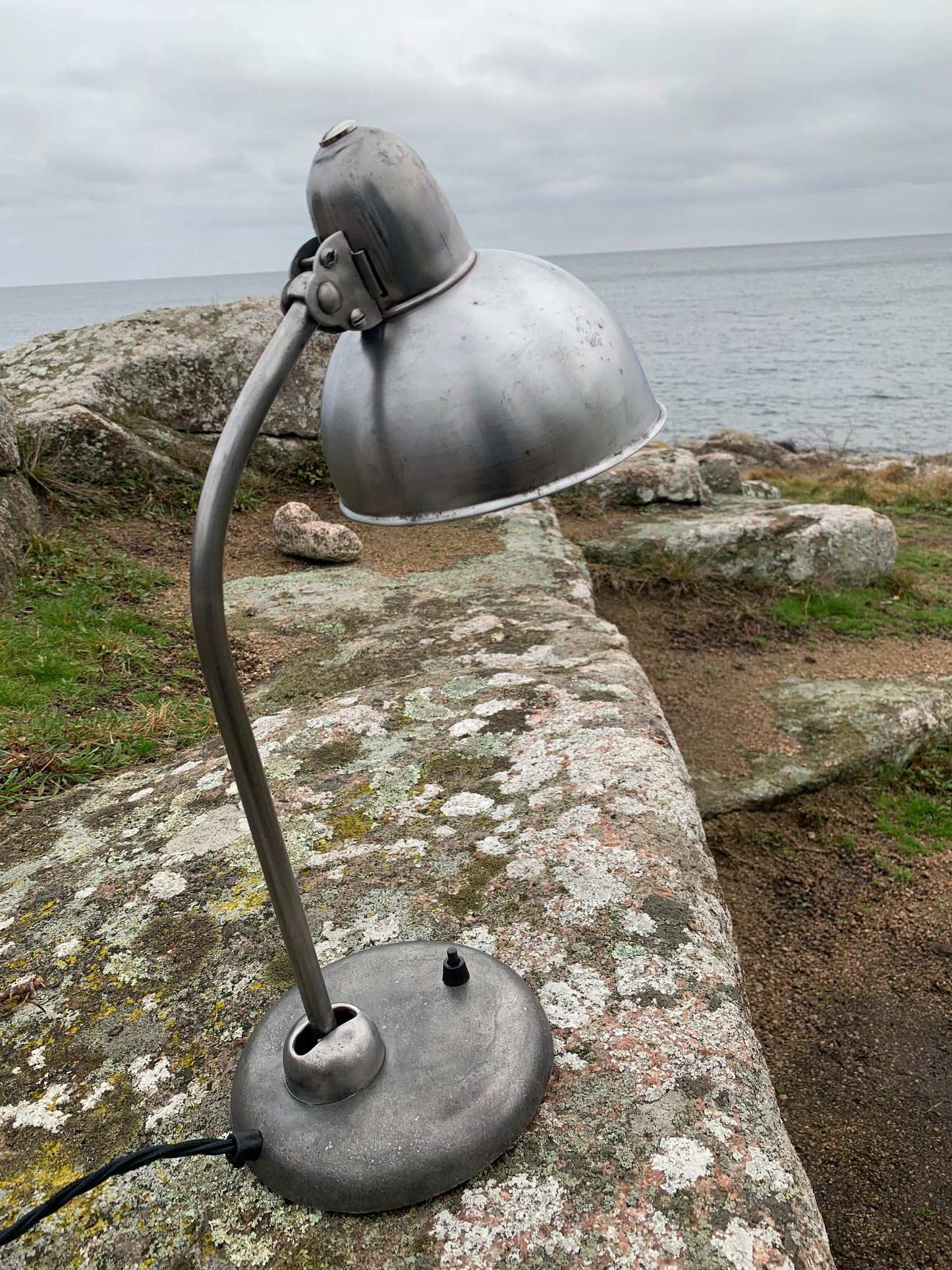 Kaiser Idell 6551 - Rå udgave
