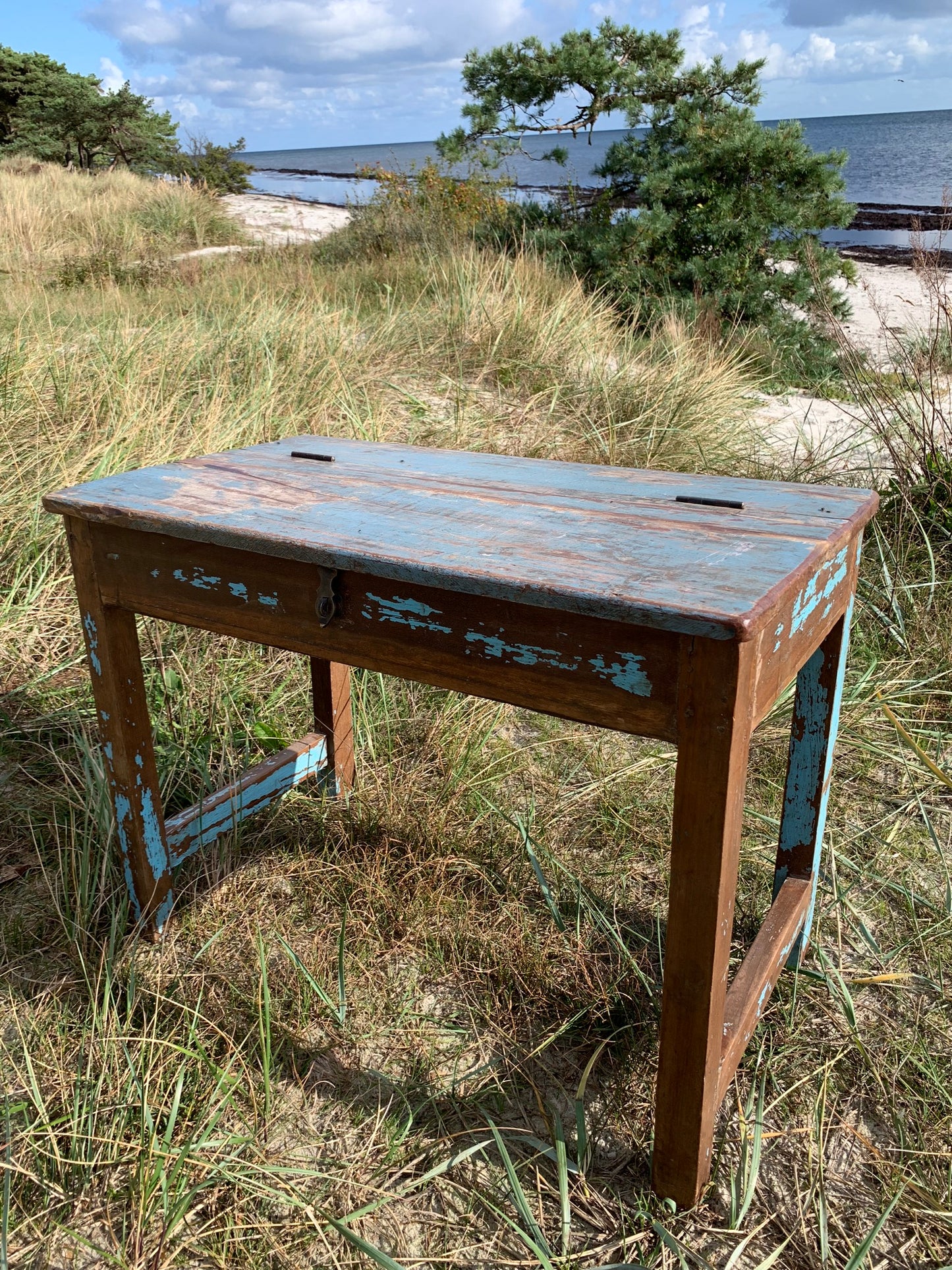 Skolebord med skønne detaljer