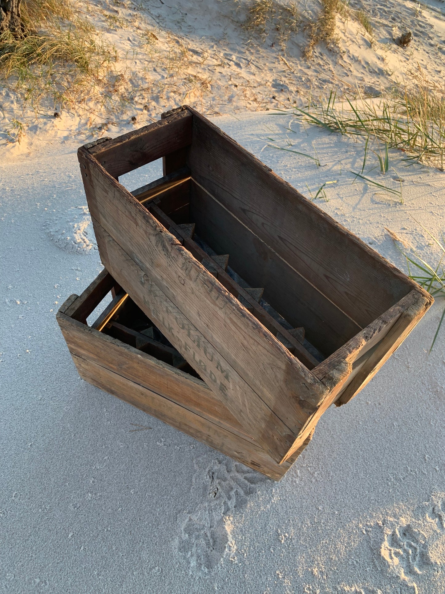 Mælkekasse med rum og zinkbund