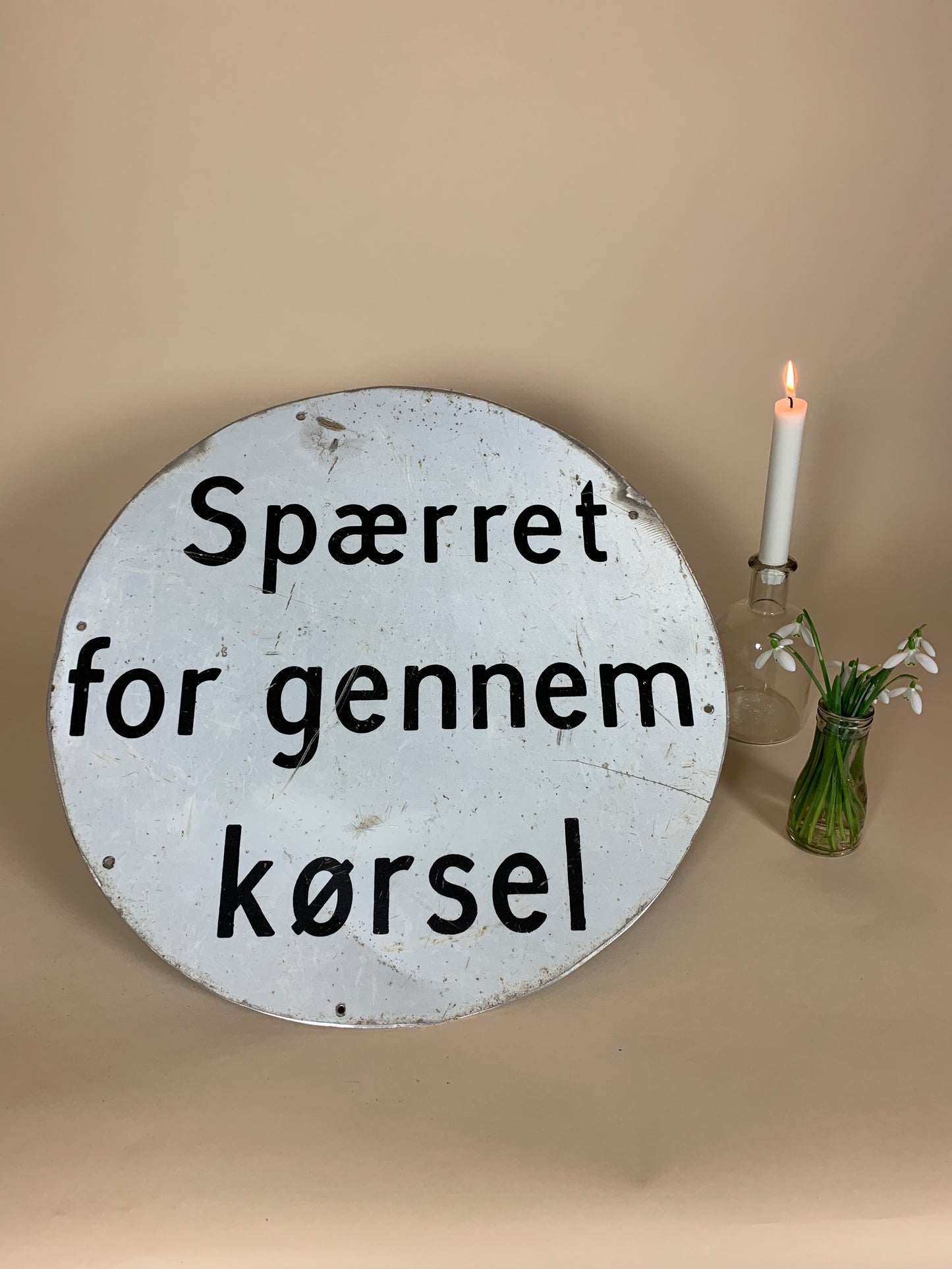 Rundt skilt - Spærret for gennemkørsel