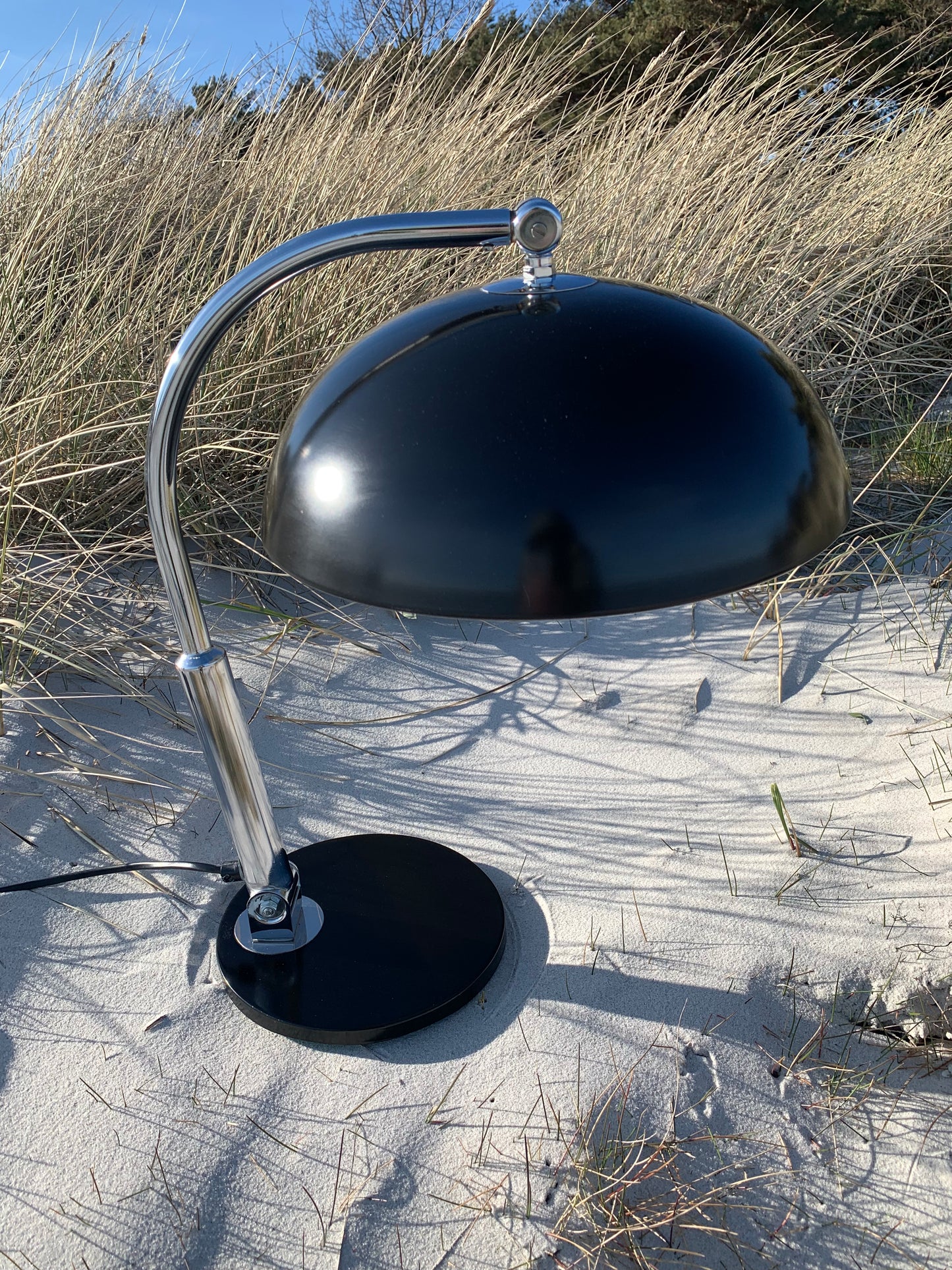 Hala Zeist model 144