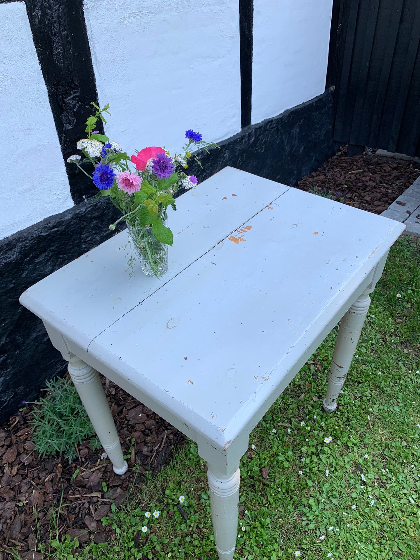 Gammelt bord med patina